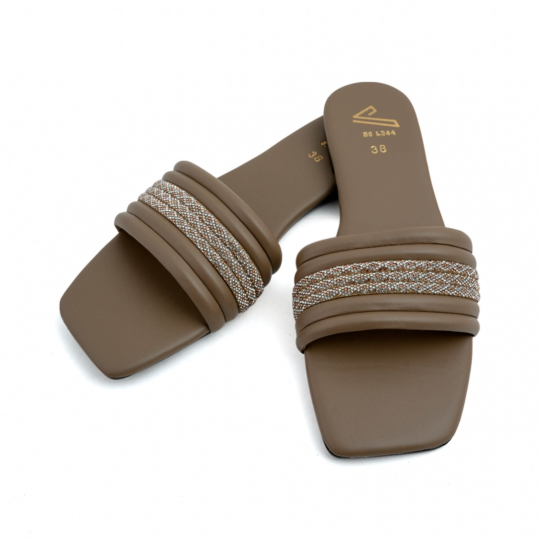 Valuable Women's Casual Slippers