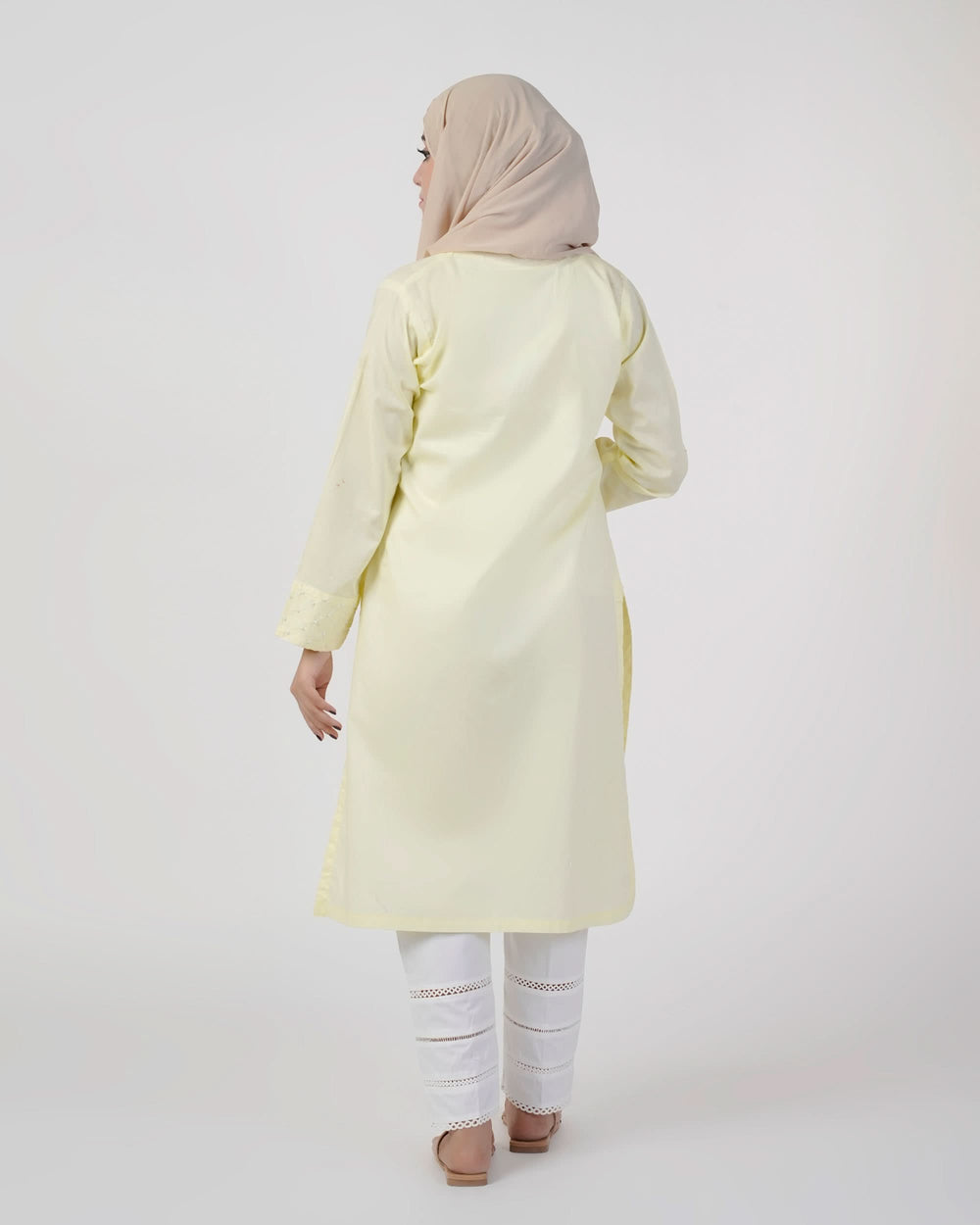 Valuables Women Embroidered Kurti