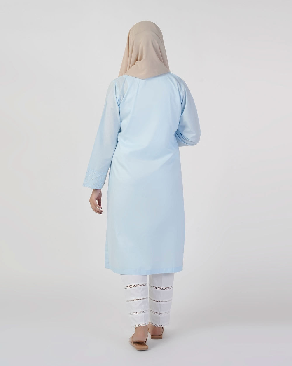 Valuables Women Embroidered Kurti