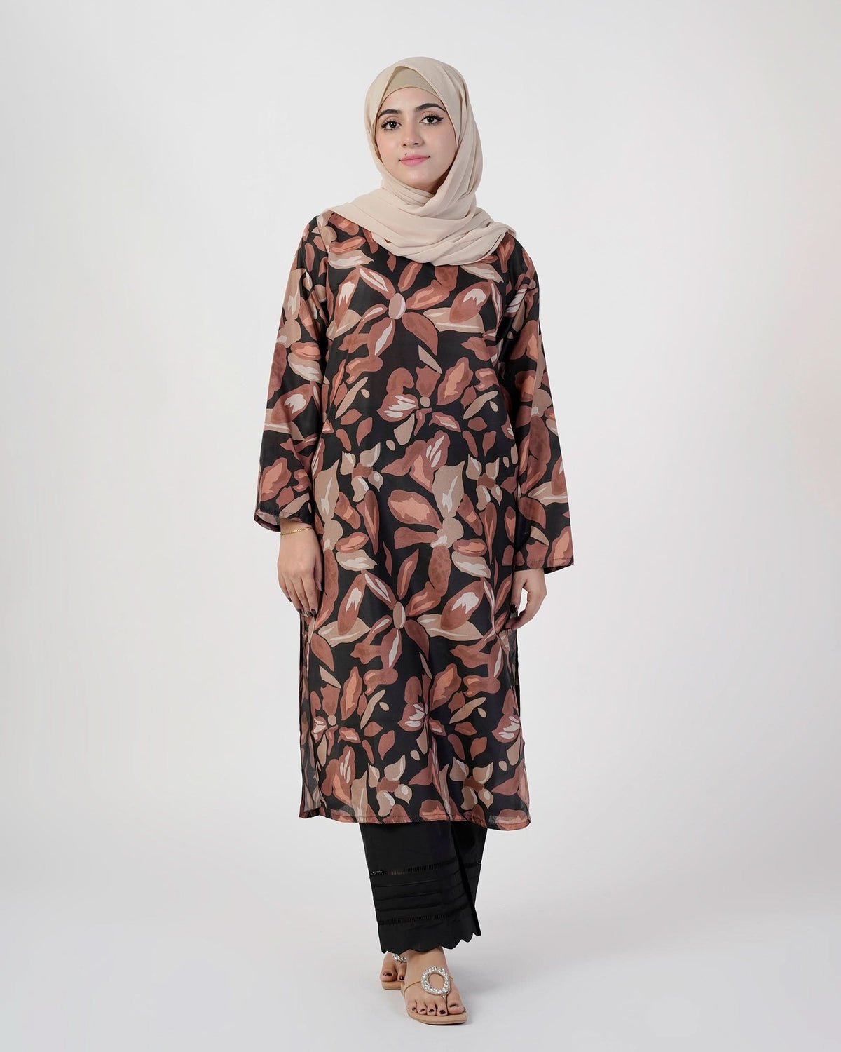 Valuables Women Printed Kurti