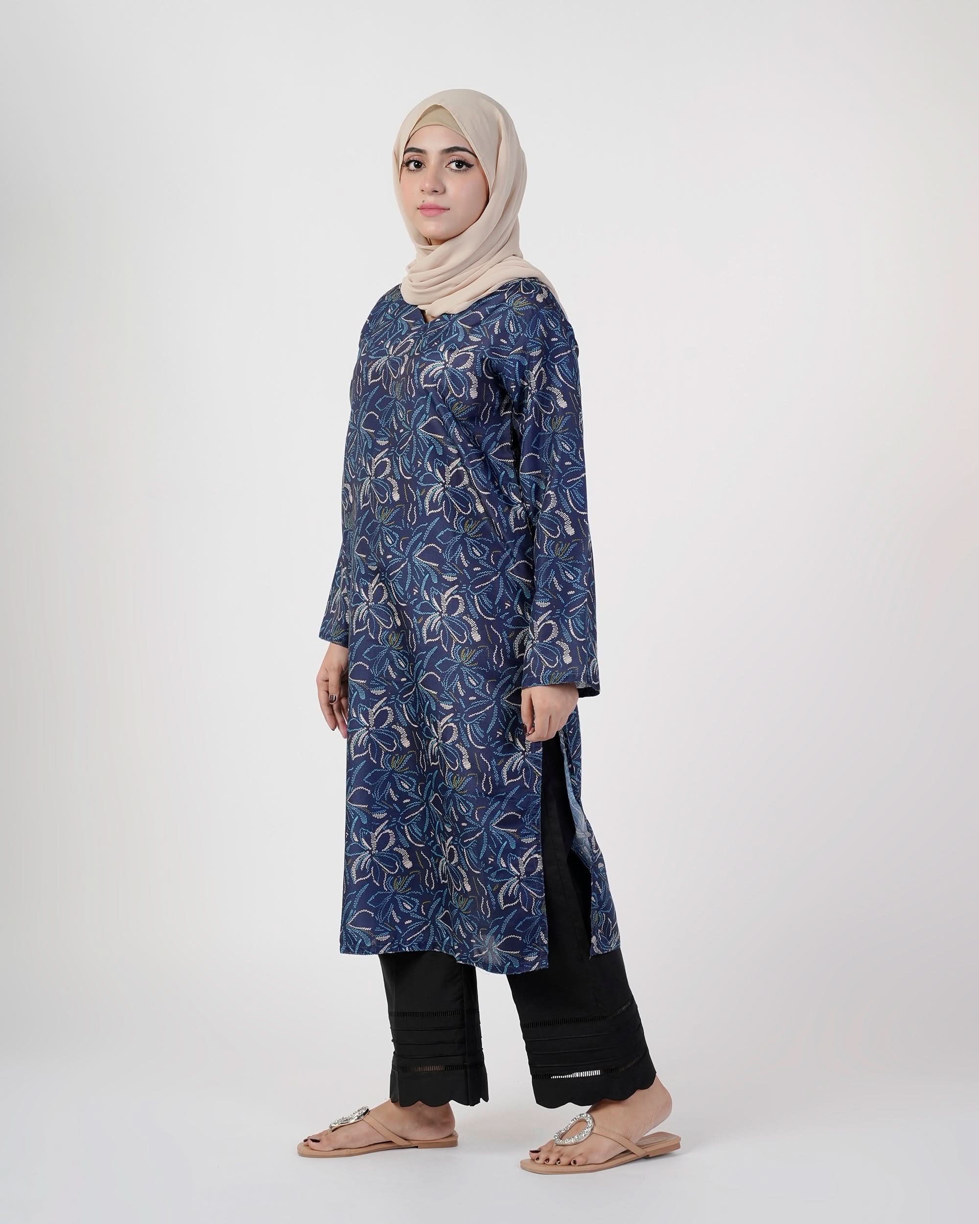 Valuables Women Printed Kurti