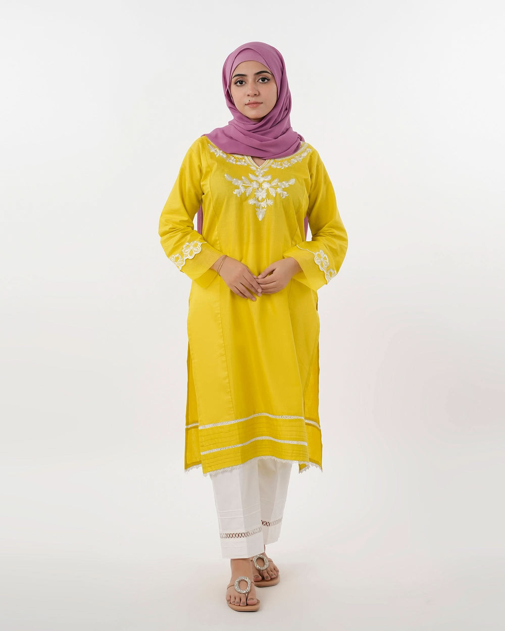 Valuables Women Embroidered Kurti