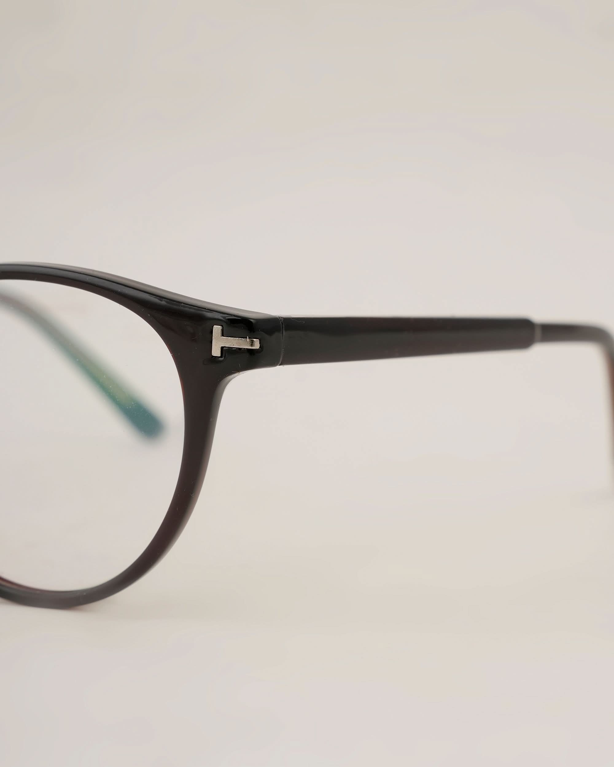 Eyeglasses