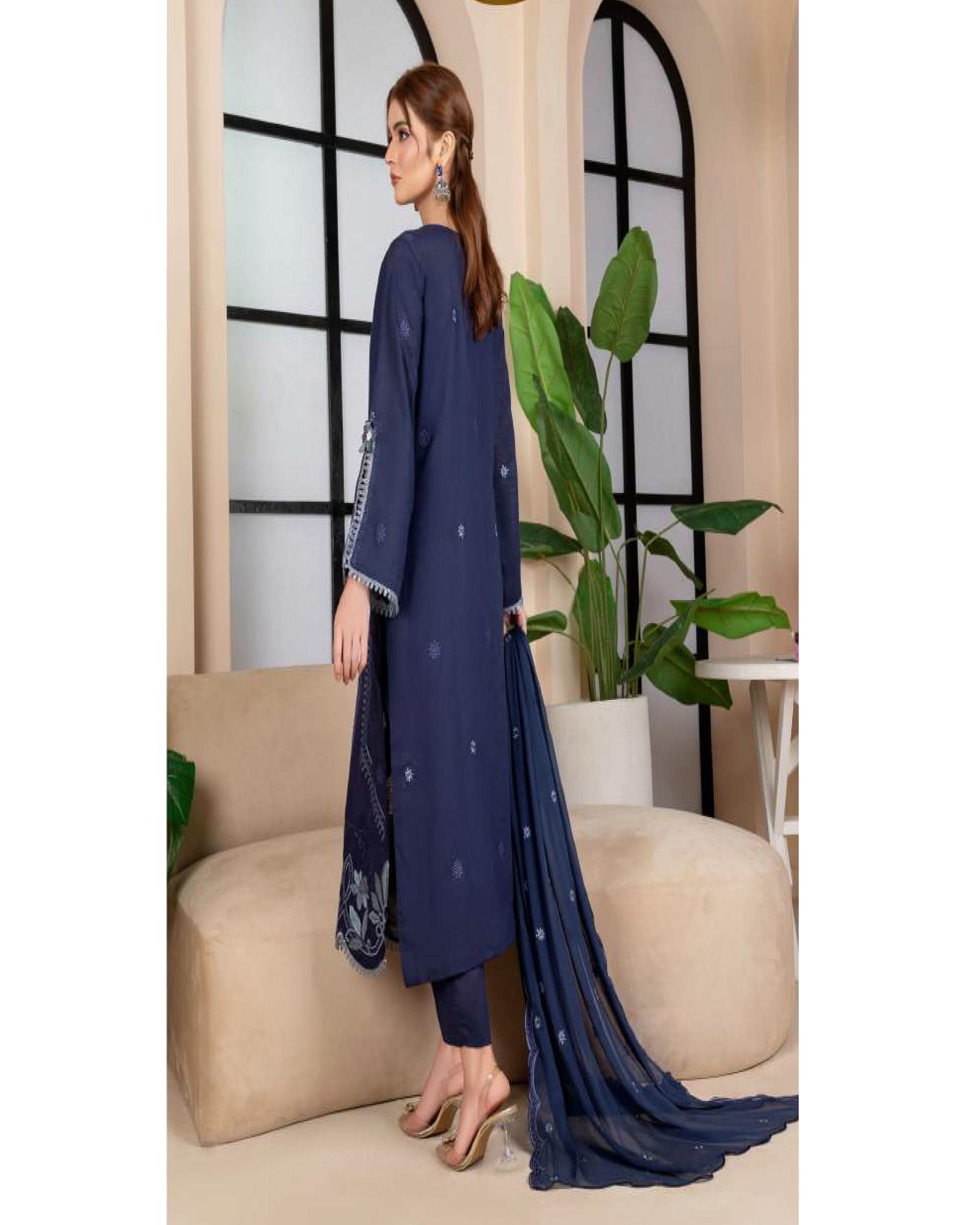Noor Jahan Maha Noor Karandi Luxury Embroidered Suit with Dupatta - 16