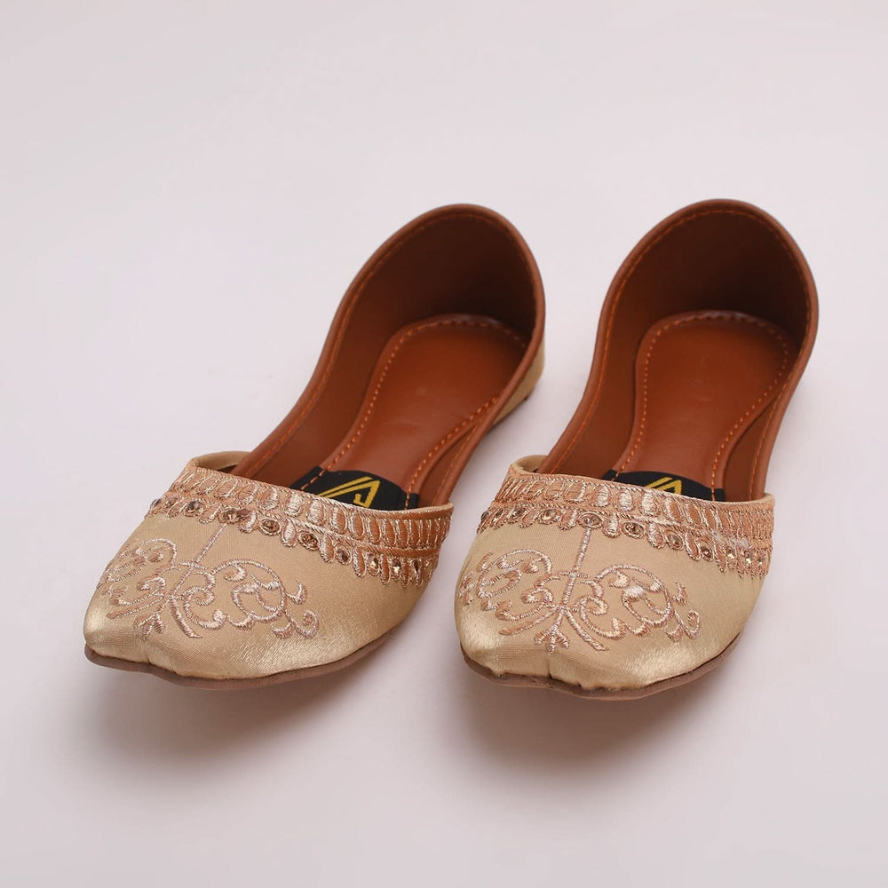 Valuable Women's Khussa