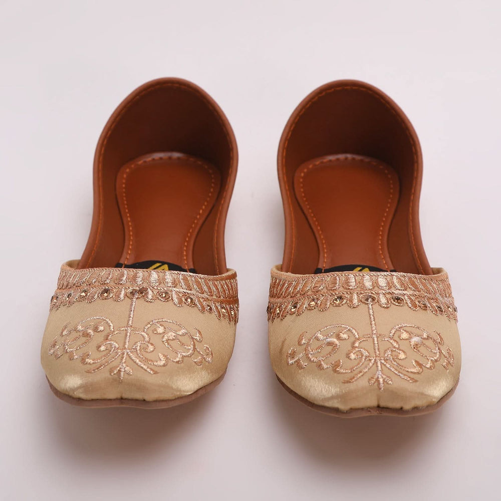 Valuable Women's Khussa