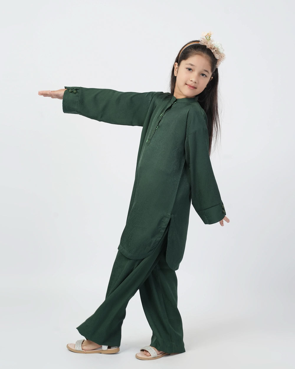 Eminent Girl Shalwar Suit