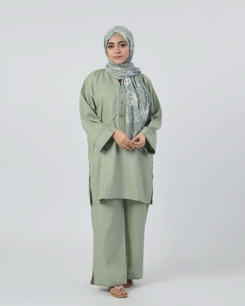 Eminent Women’s Solid Blended 2 Pcs Suit