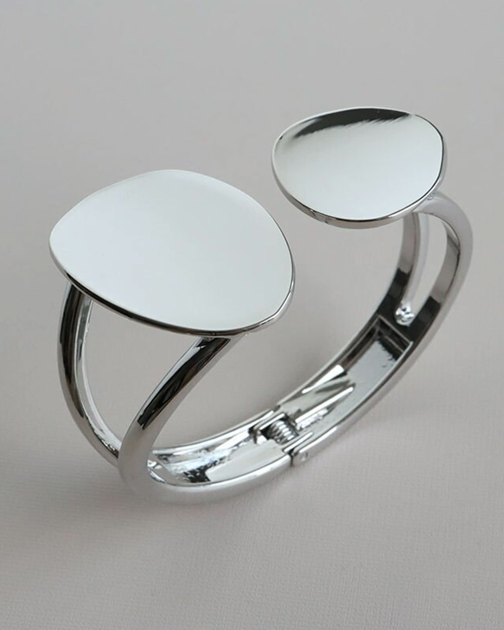 Women's Metal Kara - Silver