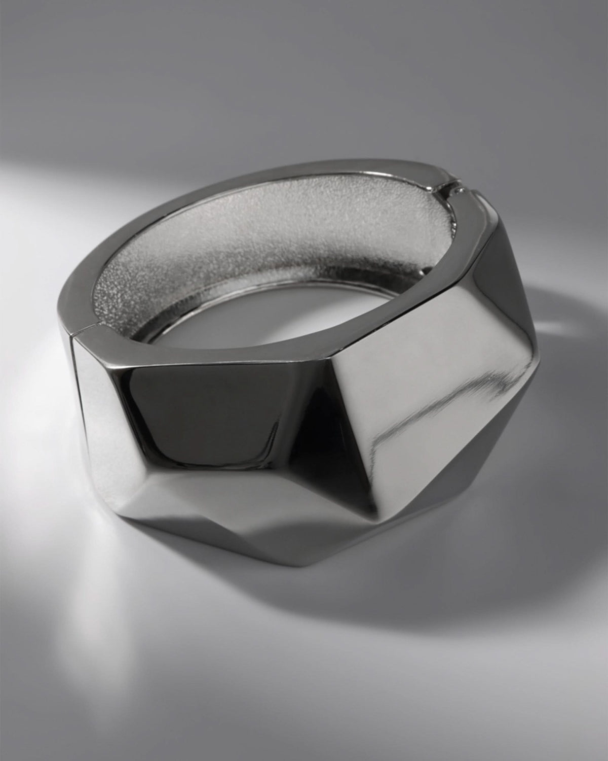 Women's Metal Kara - Silver