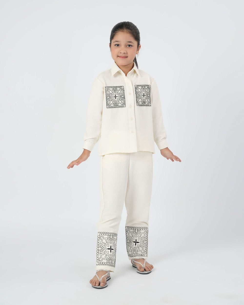 Eminent Girls Suit