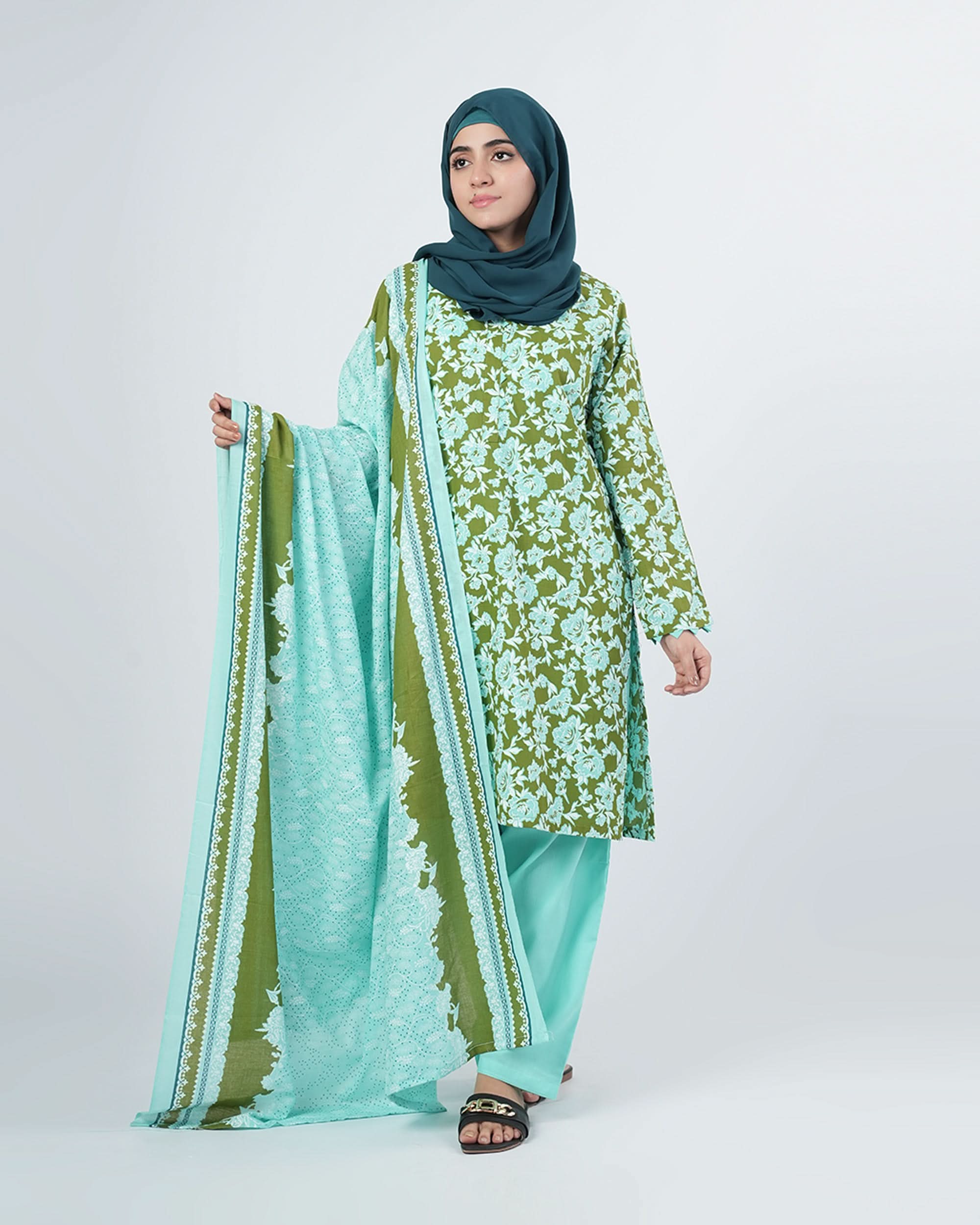 Valuables Women's Printed 3Pcs Suit