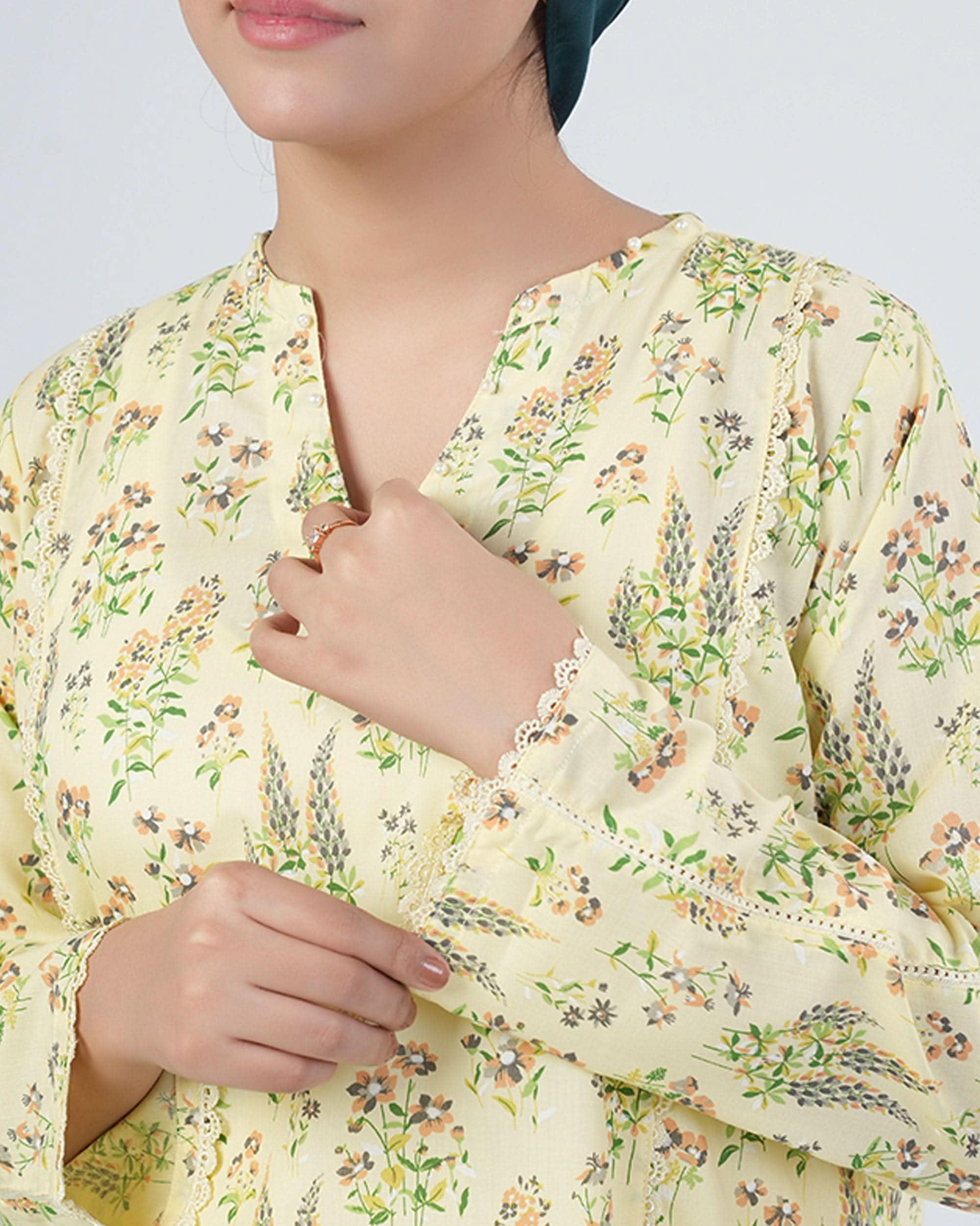 Valuables Women's Printed 3Pcs Suit