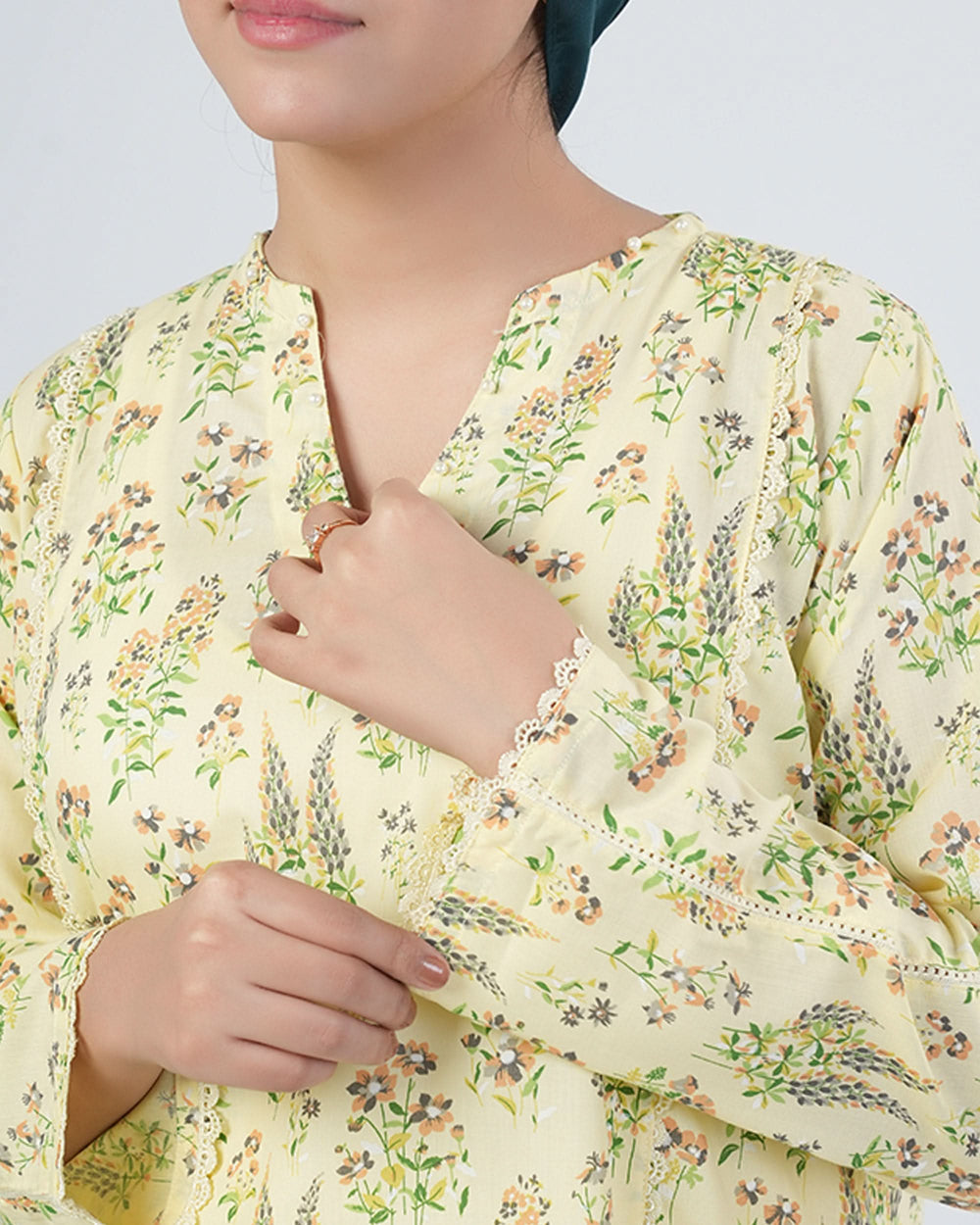 Valuables Women's Printed 3Pcs Suit