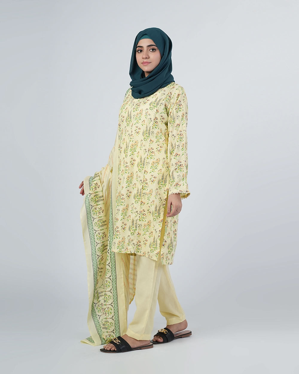 Valuables Women's Printed 3Pcs Suit