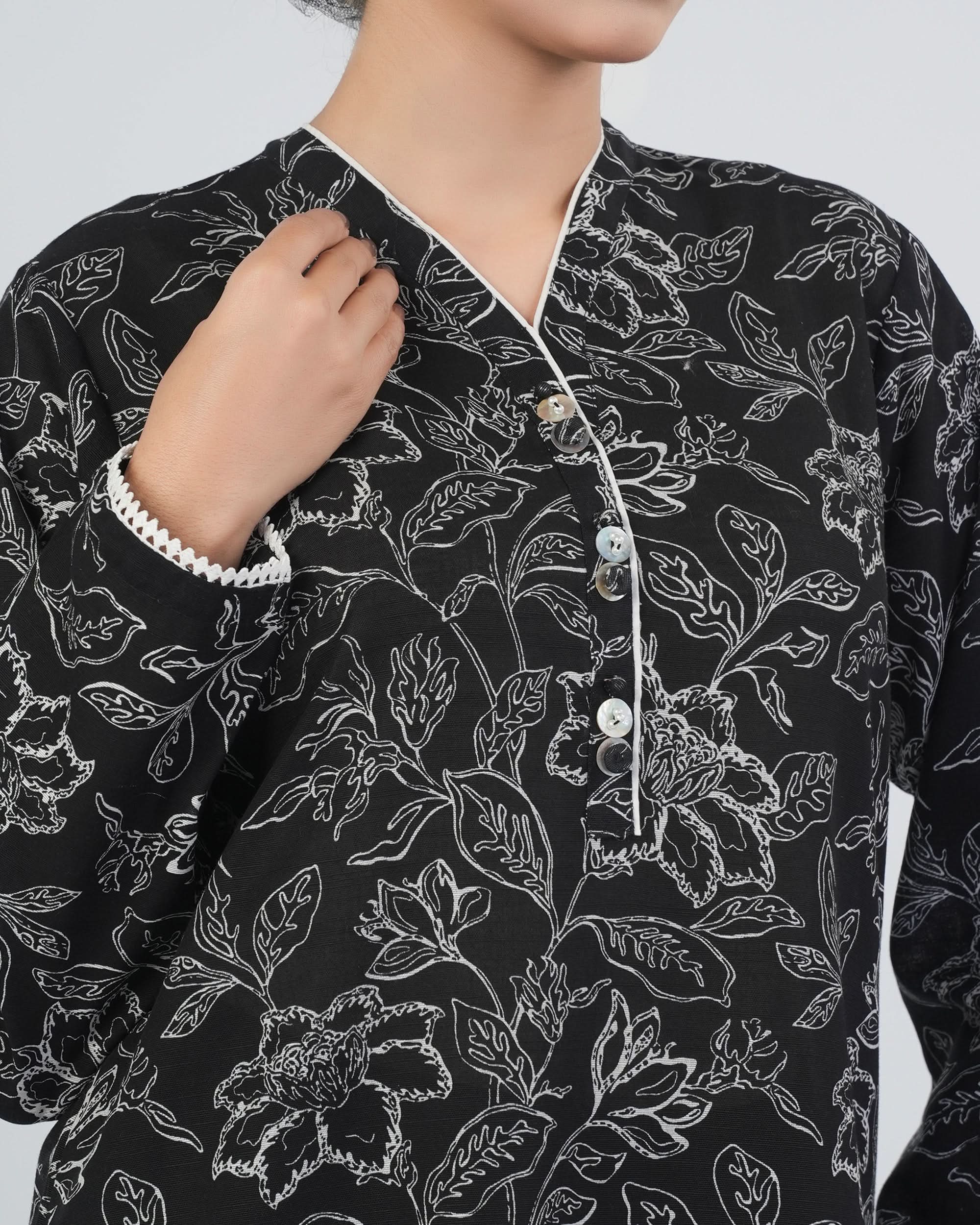 Eminent Women's Khaddar Printed Kurti