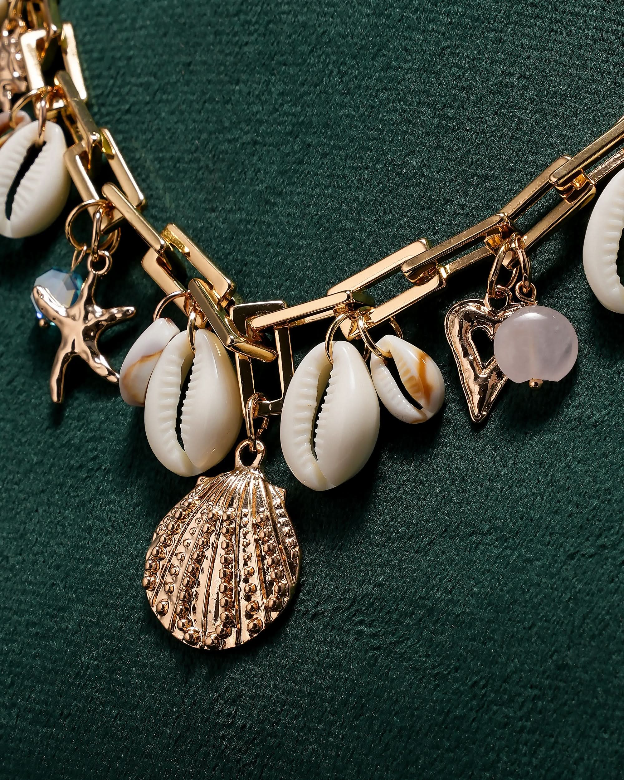 Eminent Golden Shell Charm Necklace – Girls Elegant Jewelry