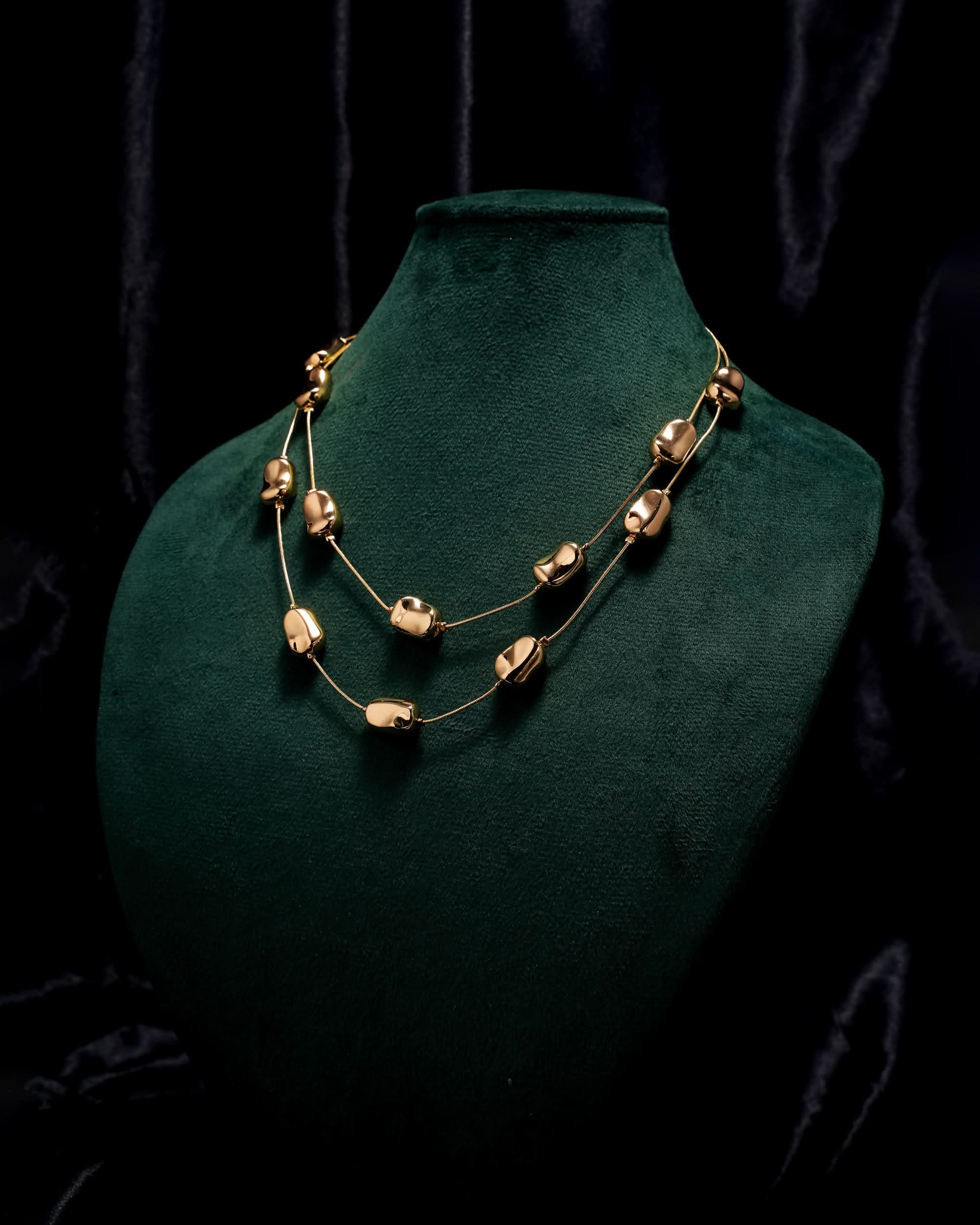 Eminent Golden Link Layered Necklace