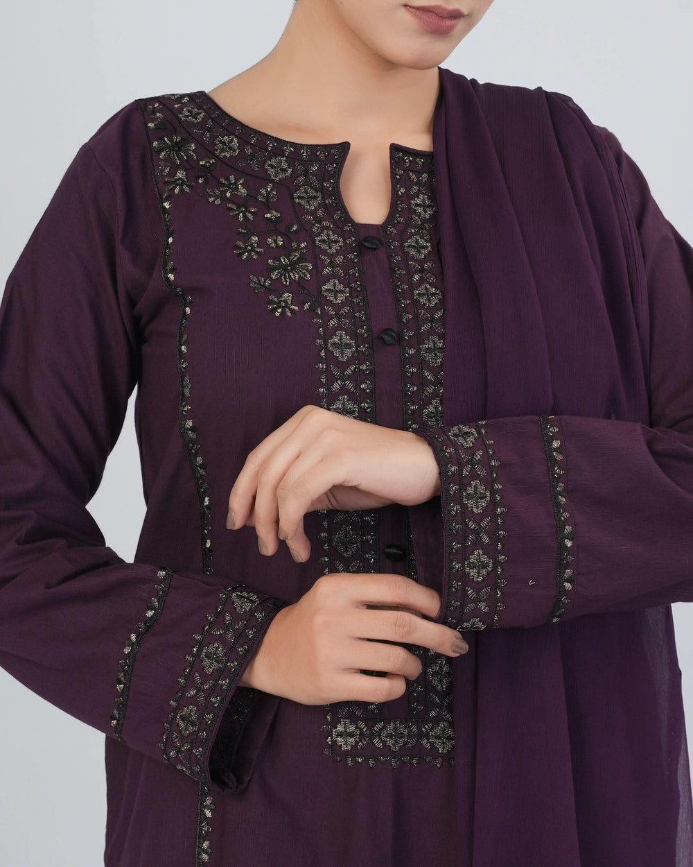 Women's Khaddar Embroidered 3Pcs Suit