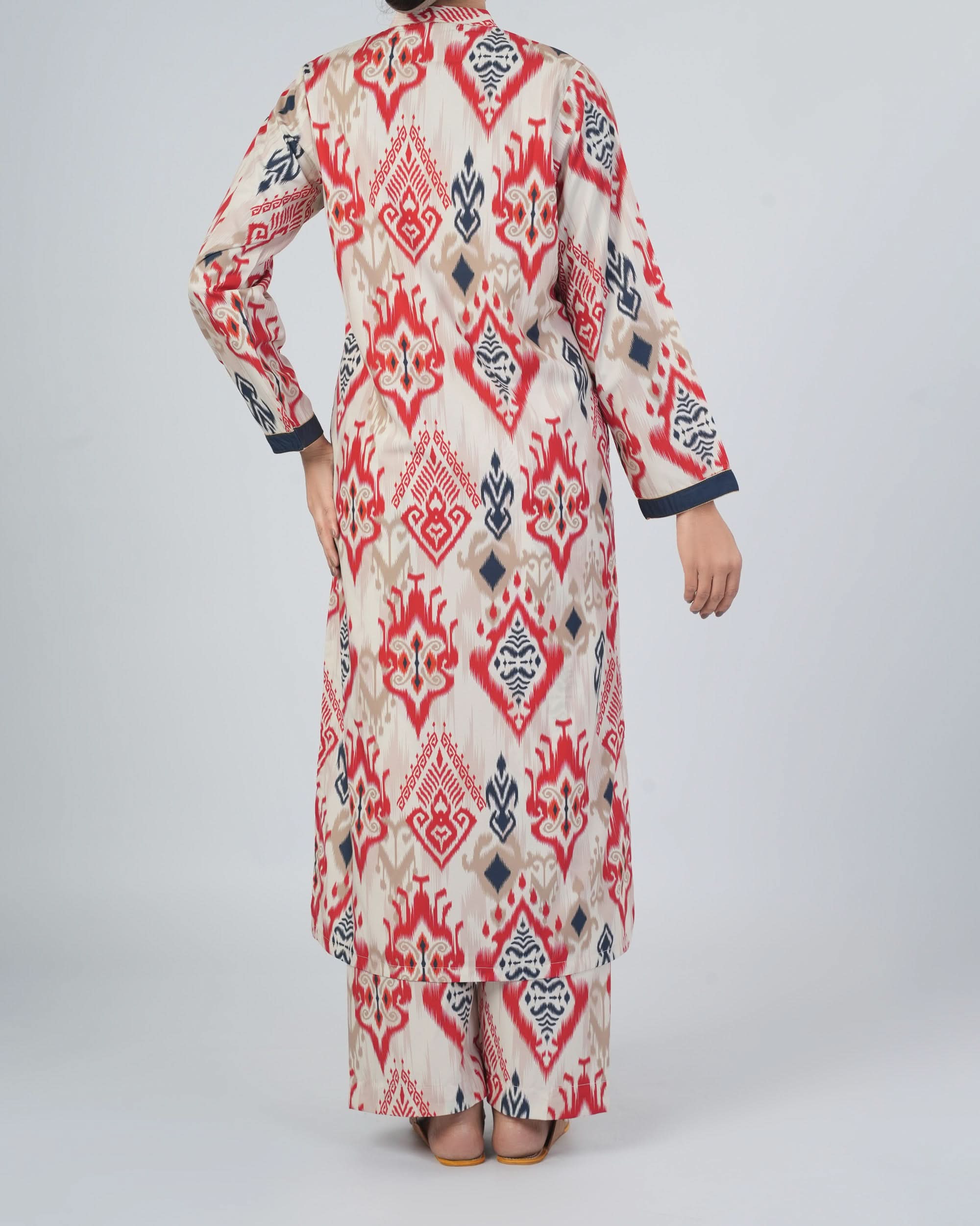 Eminent Women’s Printed Crepe 2 Pcs Suit