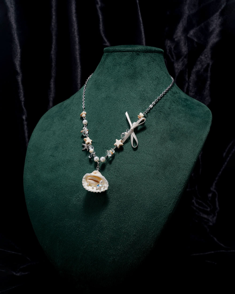 Eminent Twinkle Charm Chain Necklace