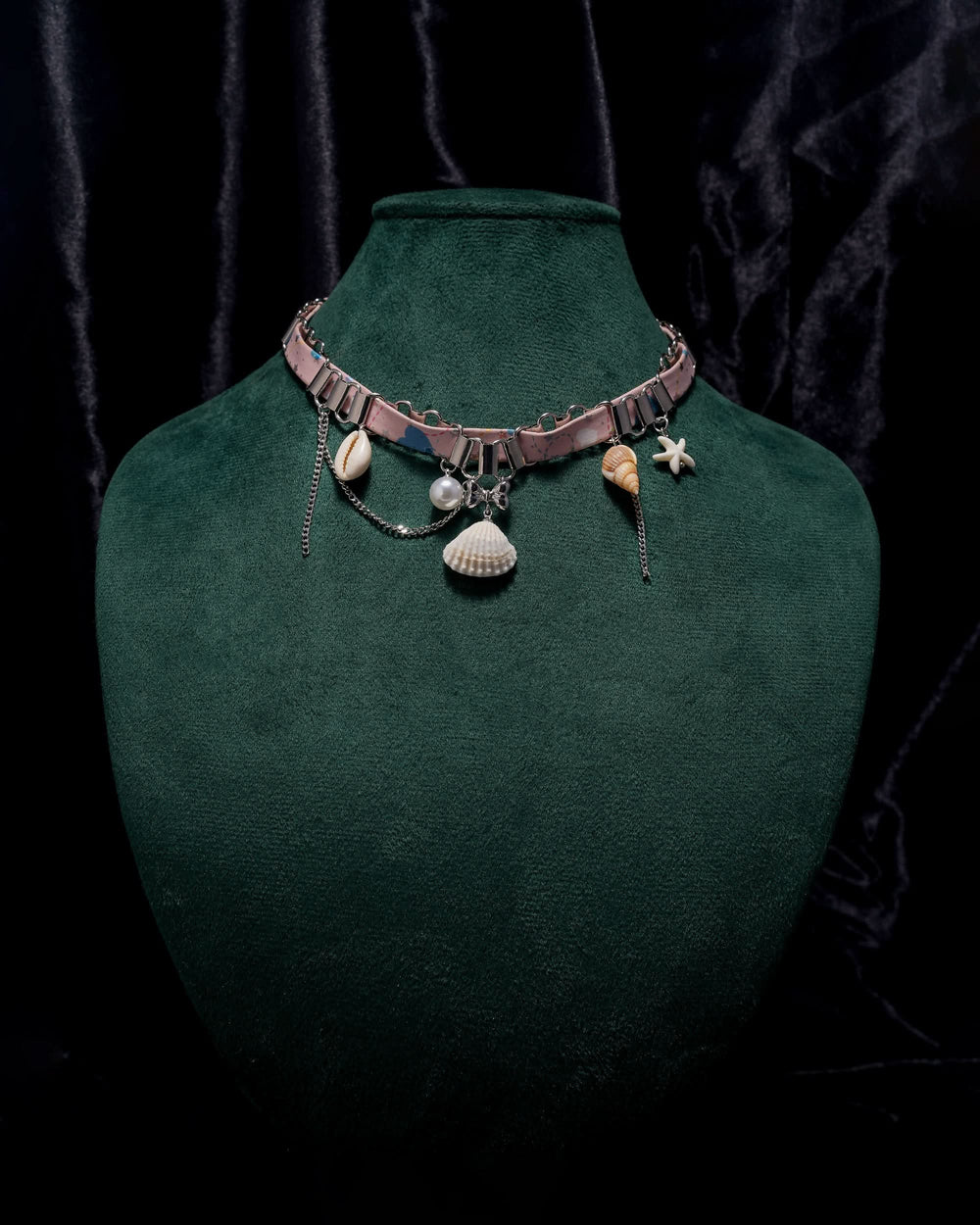 Eminent Girls Neck Band