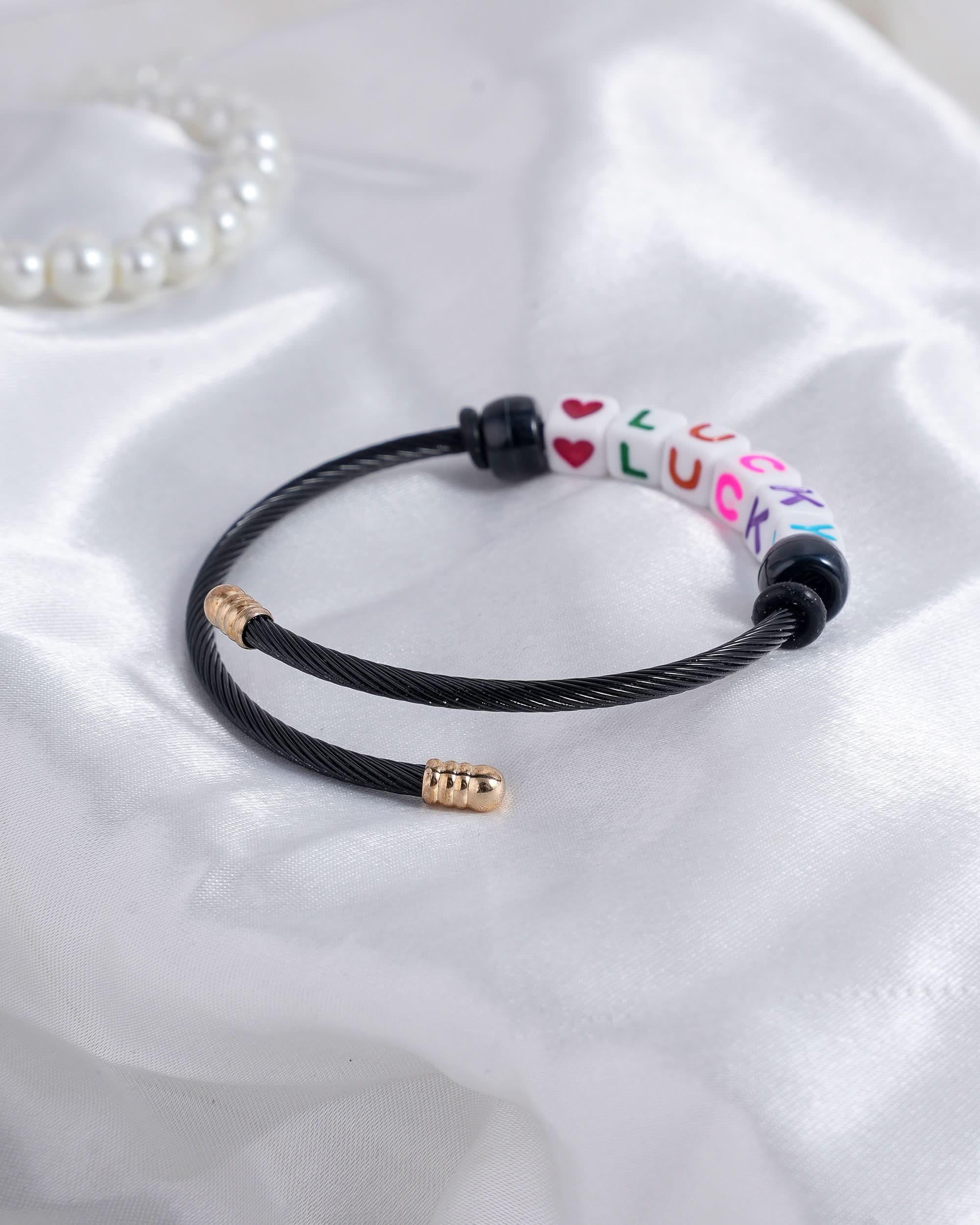 Eminent Smile Charm Bracelet