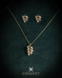 Eminent Women's Leaf Bloom Necklace Set