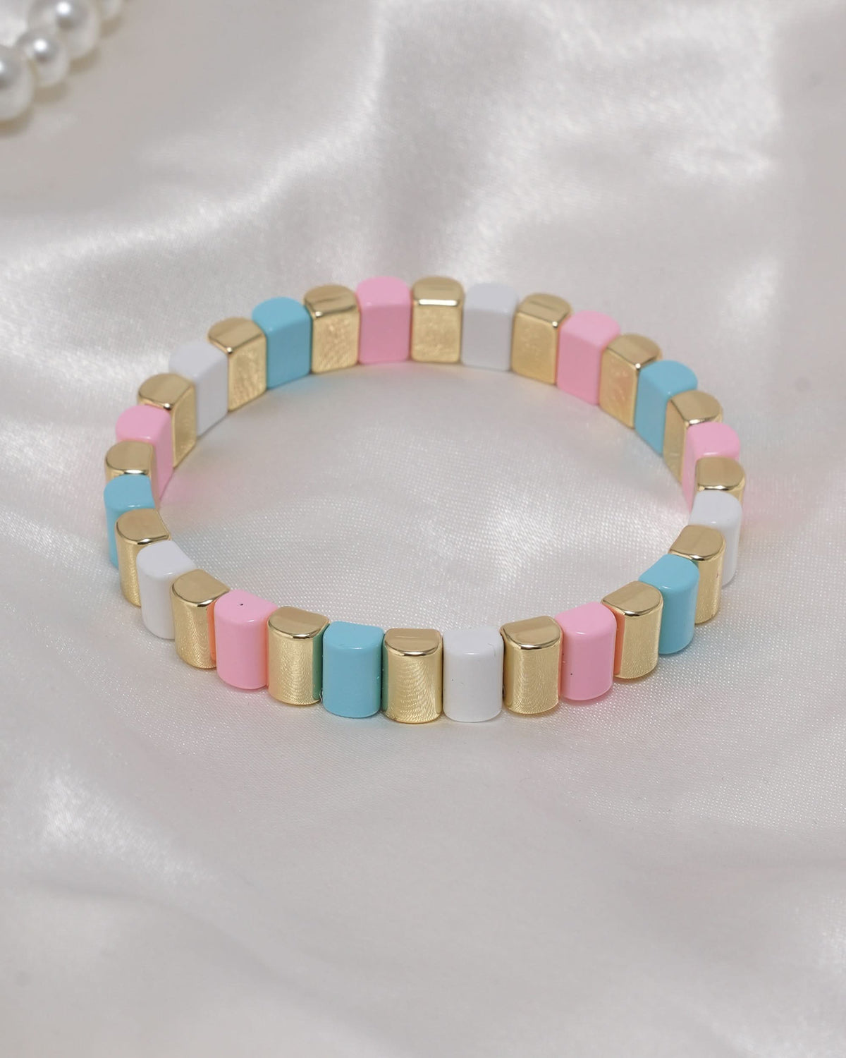 Eminent Women’s Classic Link Bracelet