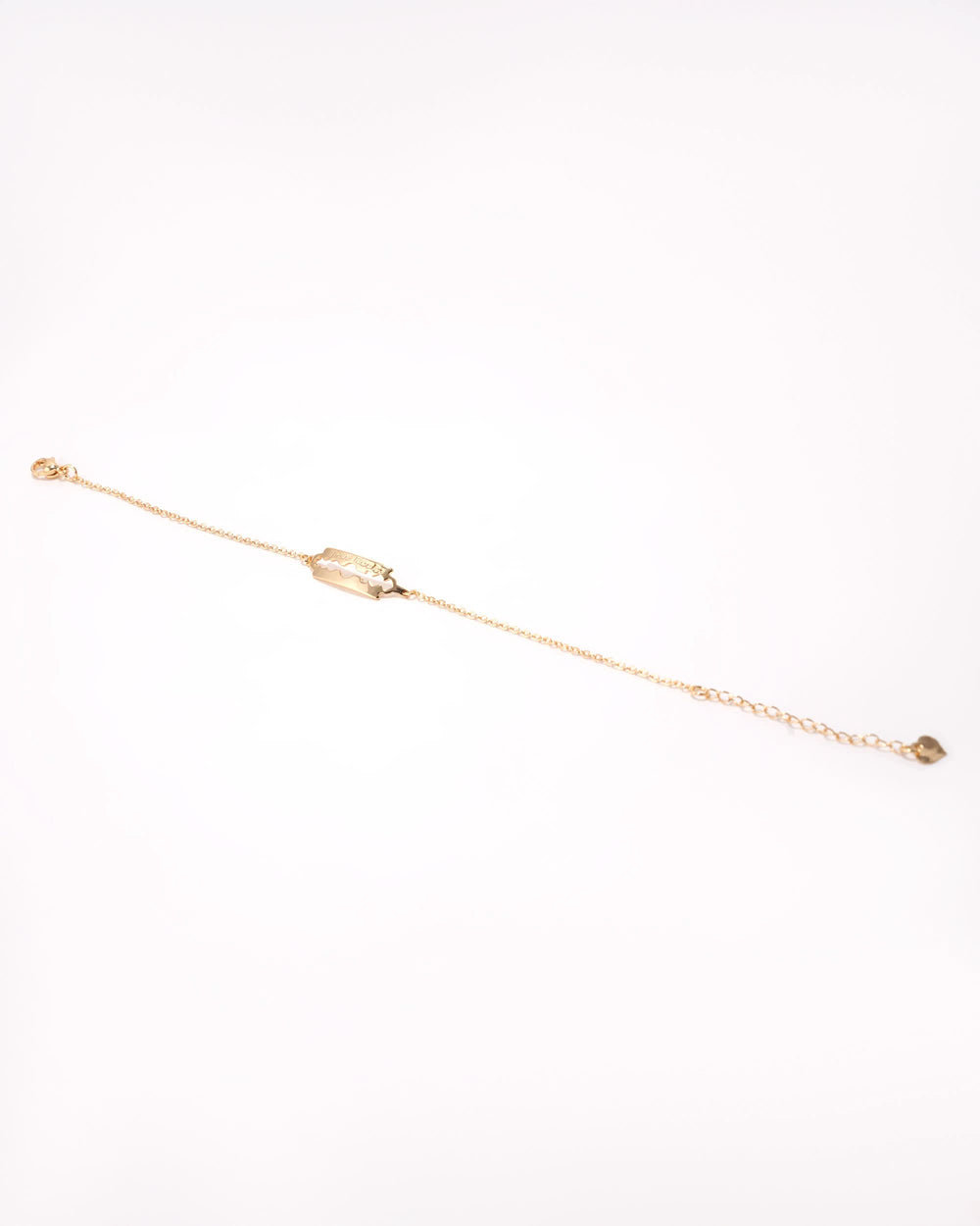 Eminent Women’s Engraved Plate Bracelet
