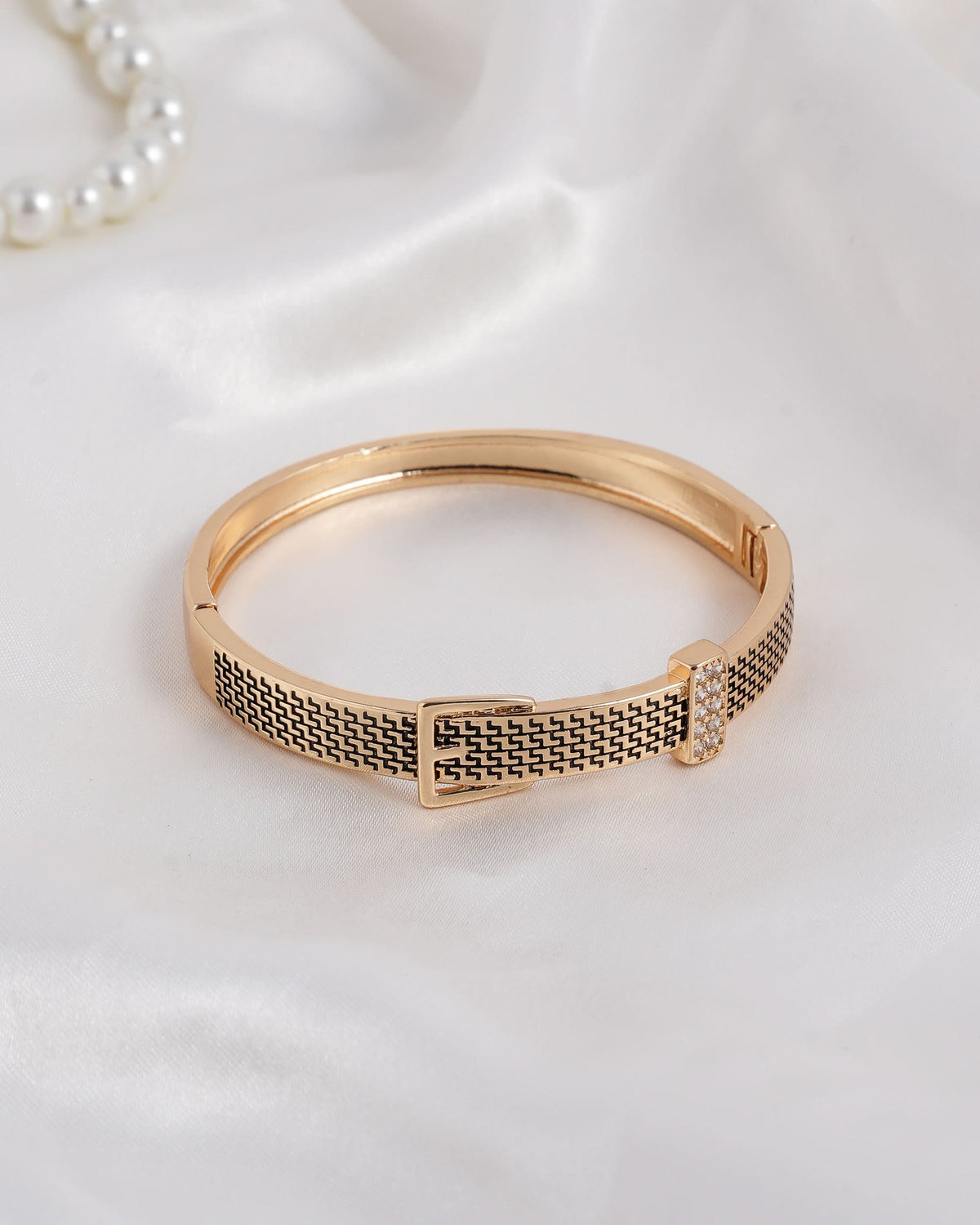Eminent Women's Ring