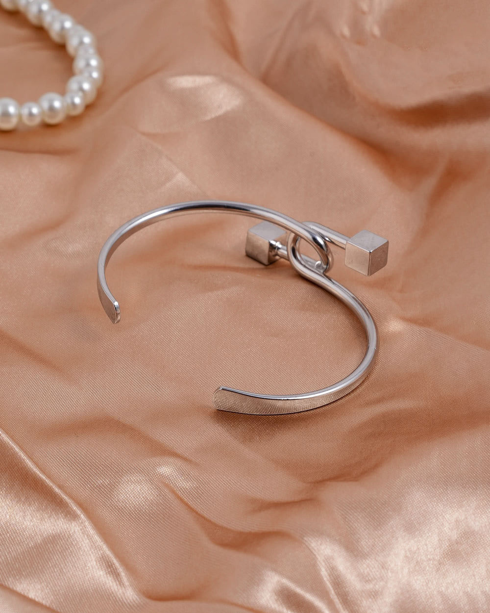 Eminent Women's Kara - Silver