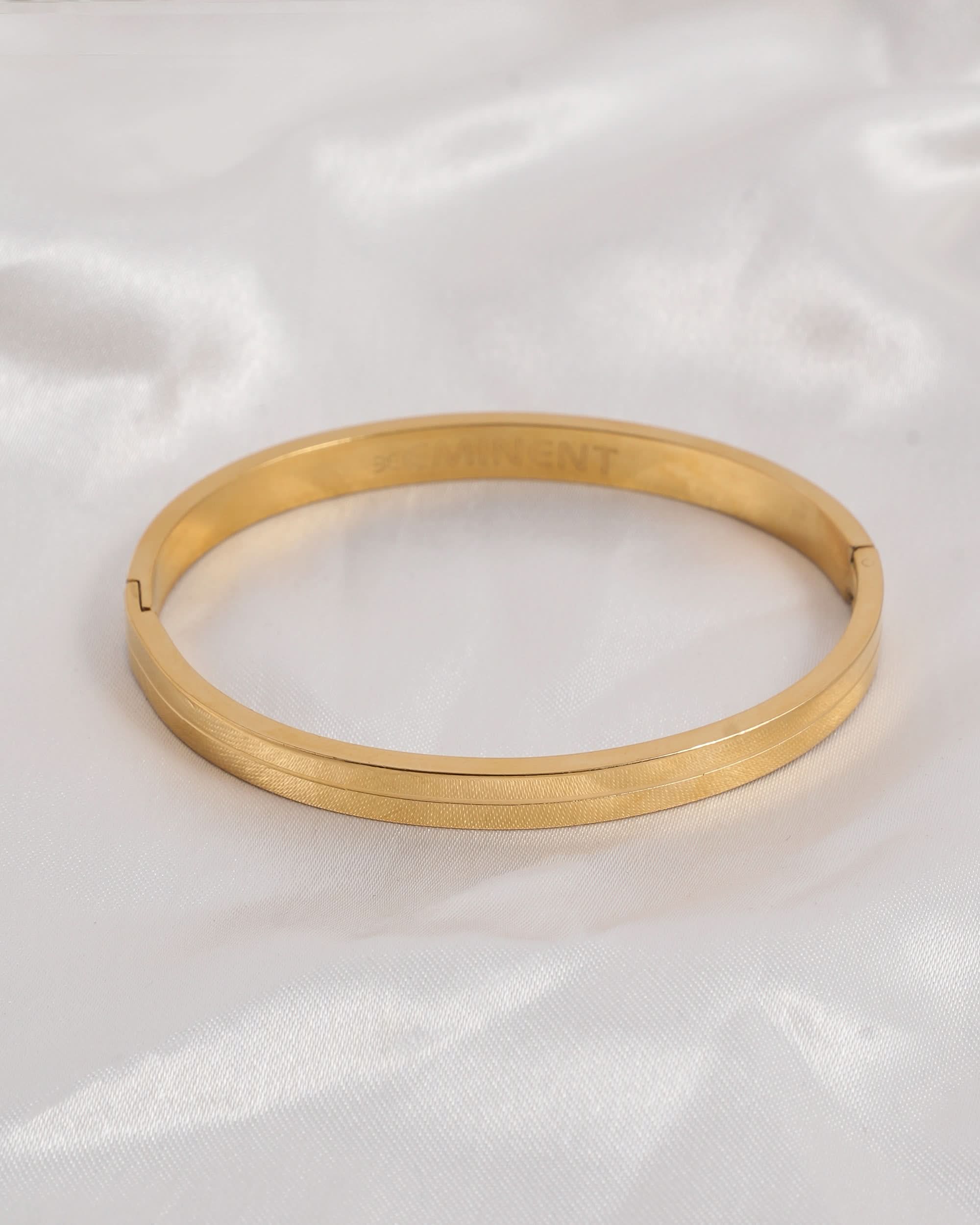 Eminent Women's Bracelet - Golden