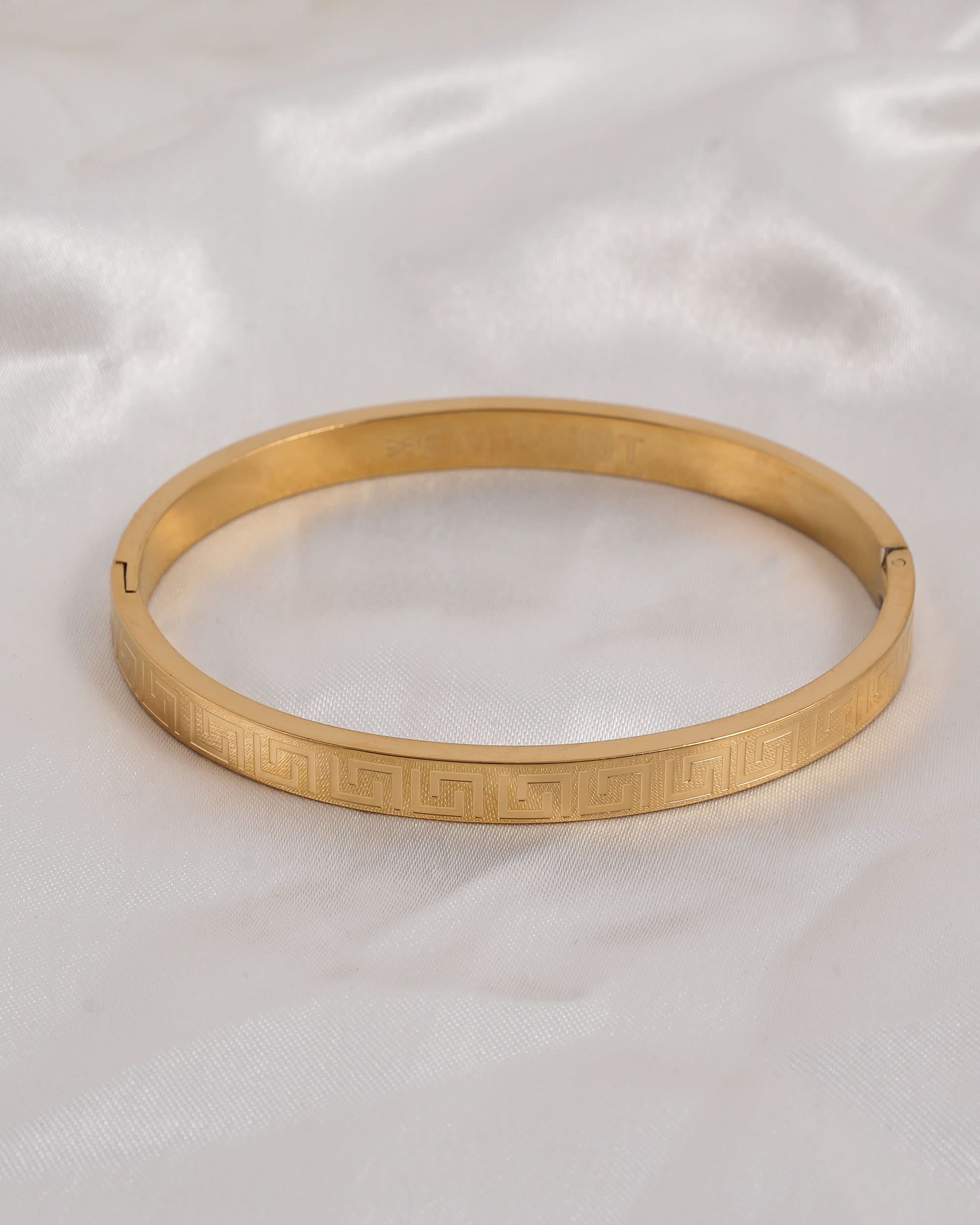 Eminent Women's Bracelet - Golden