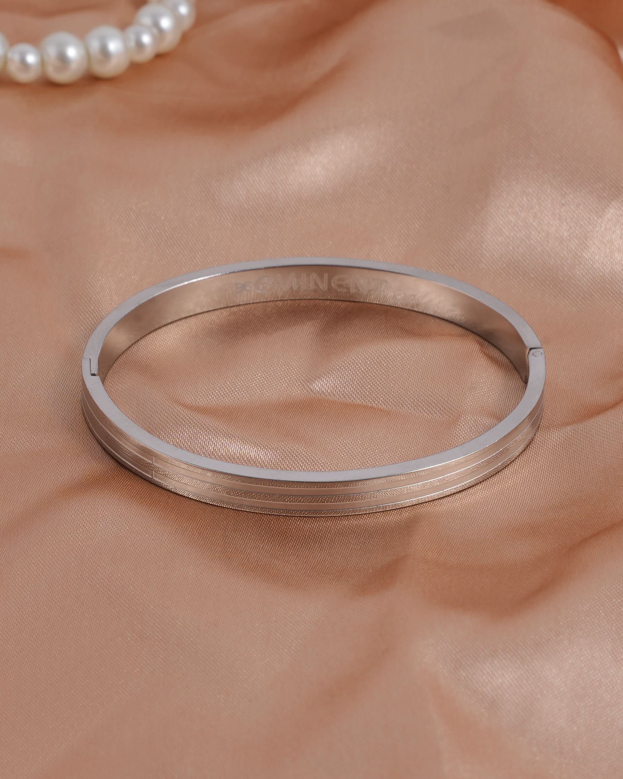 Eminent Women's Bracelet - Silver