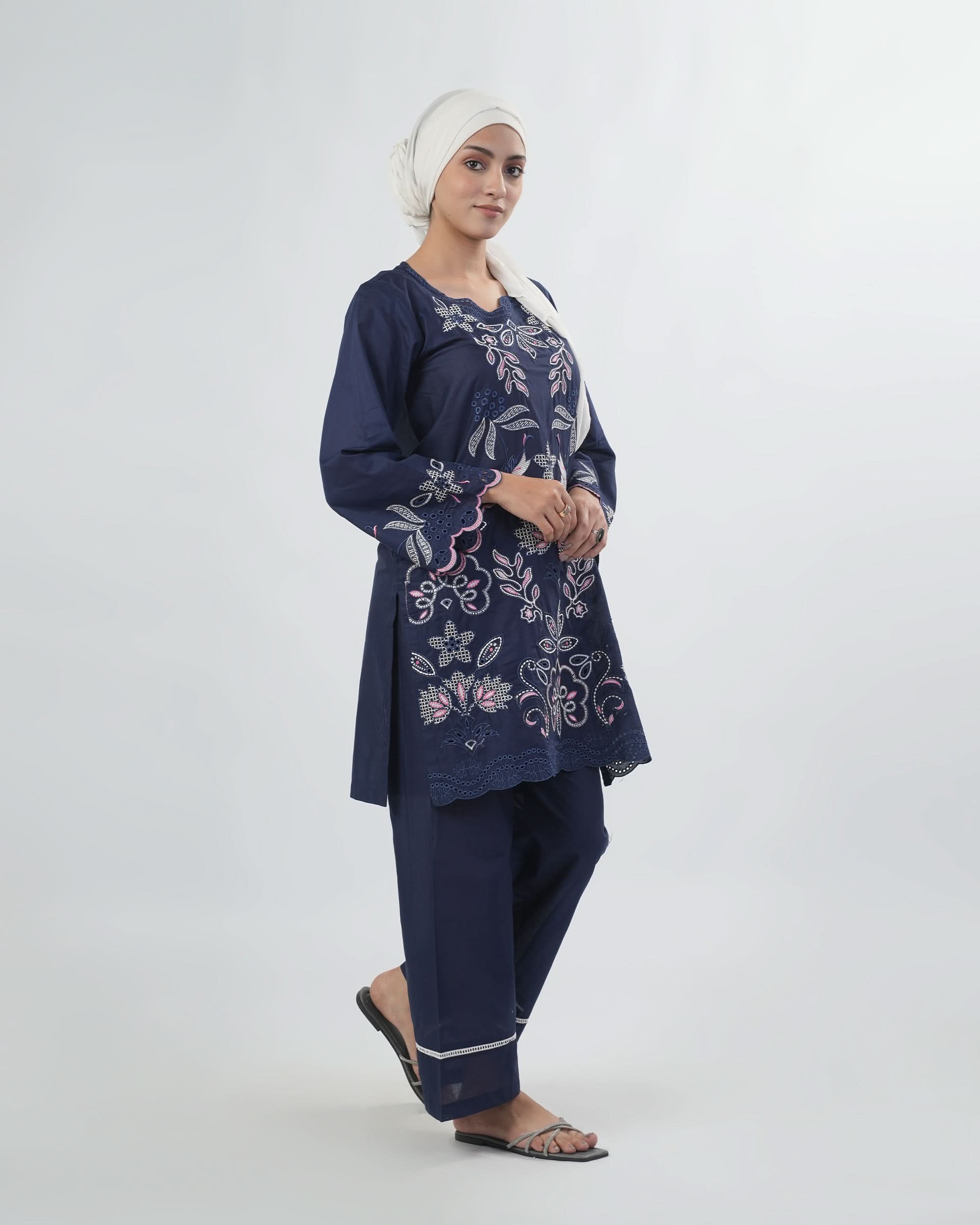 Valuables Women’s Embroidered 3 Pcs Suit
