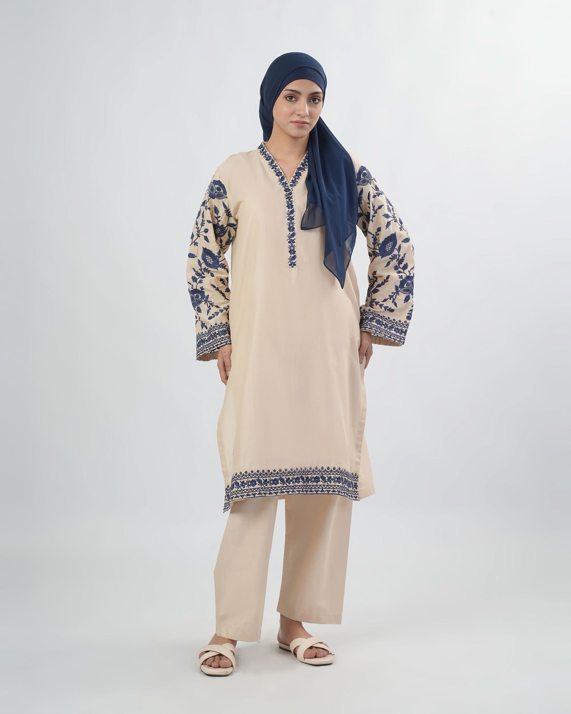 Valuables Women’s Embroidered 3 Pcs Suit