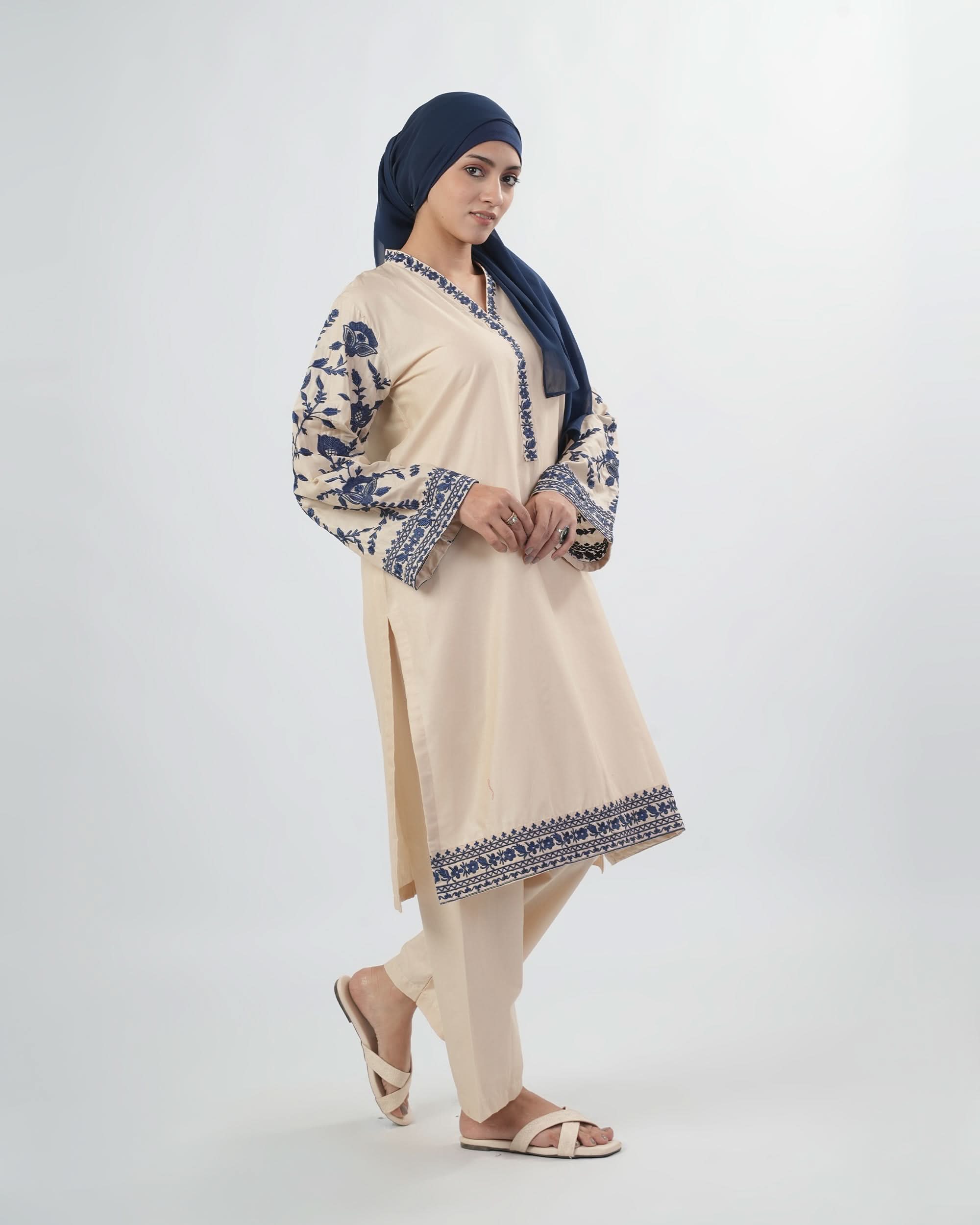 Valuables Women’s Embroidered 3 Pcs Suit