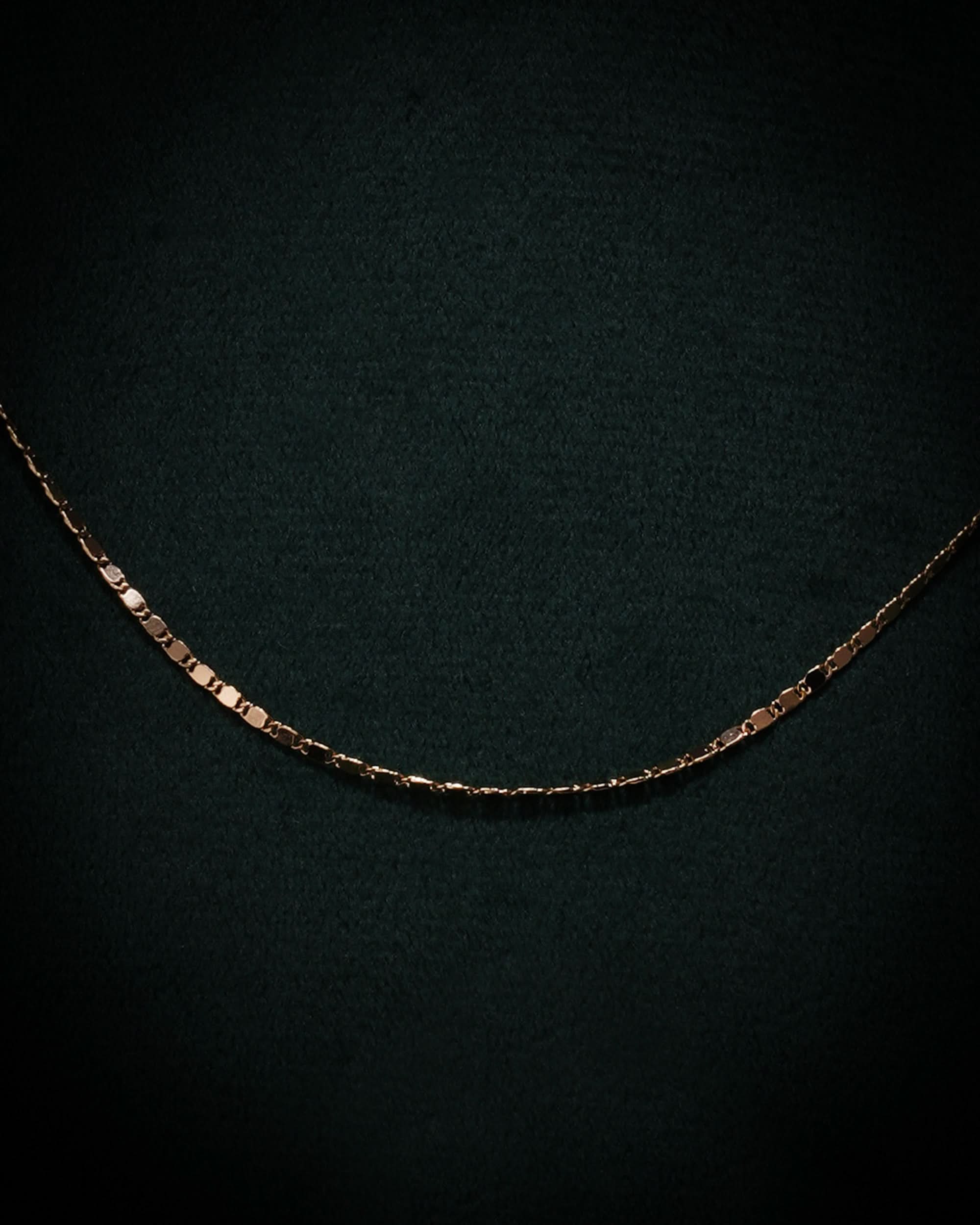 Eminent Women's Chain - Golden