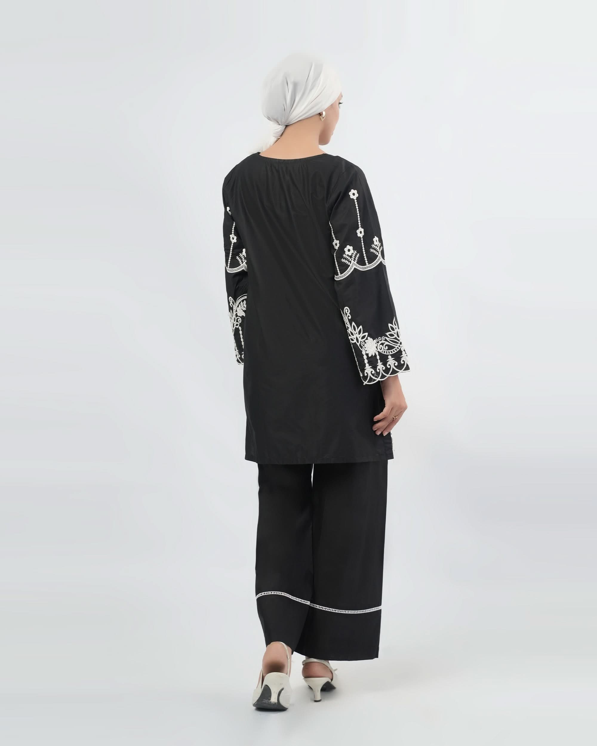 Valuable Women's Embroiderd 2Pcs Suit