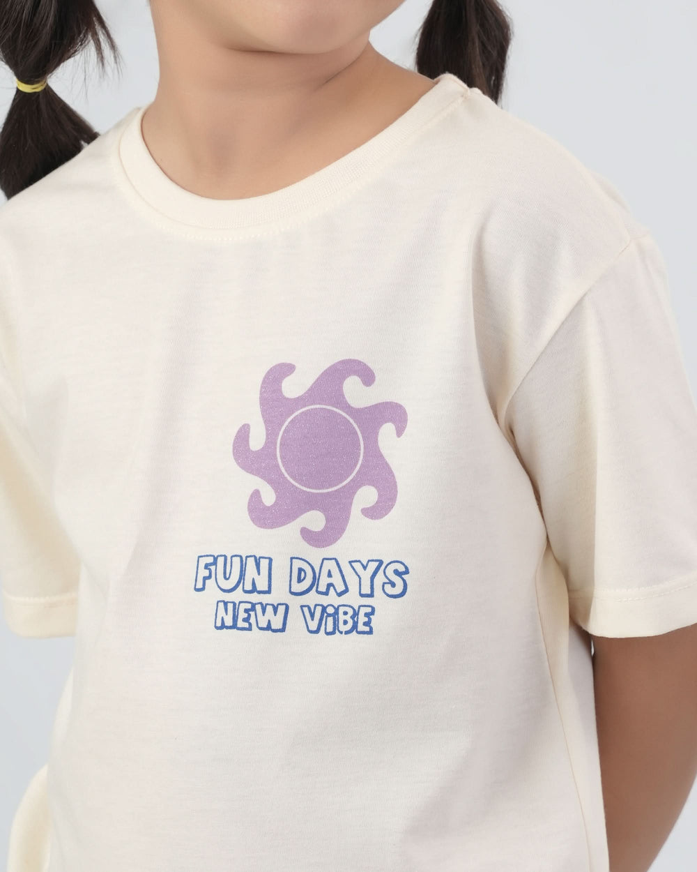 Valuables Girls Half Sleeves T-Shirt