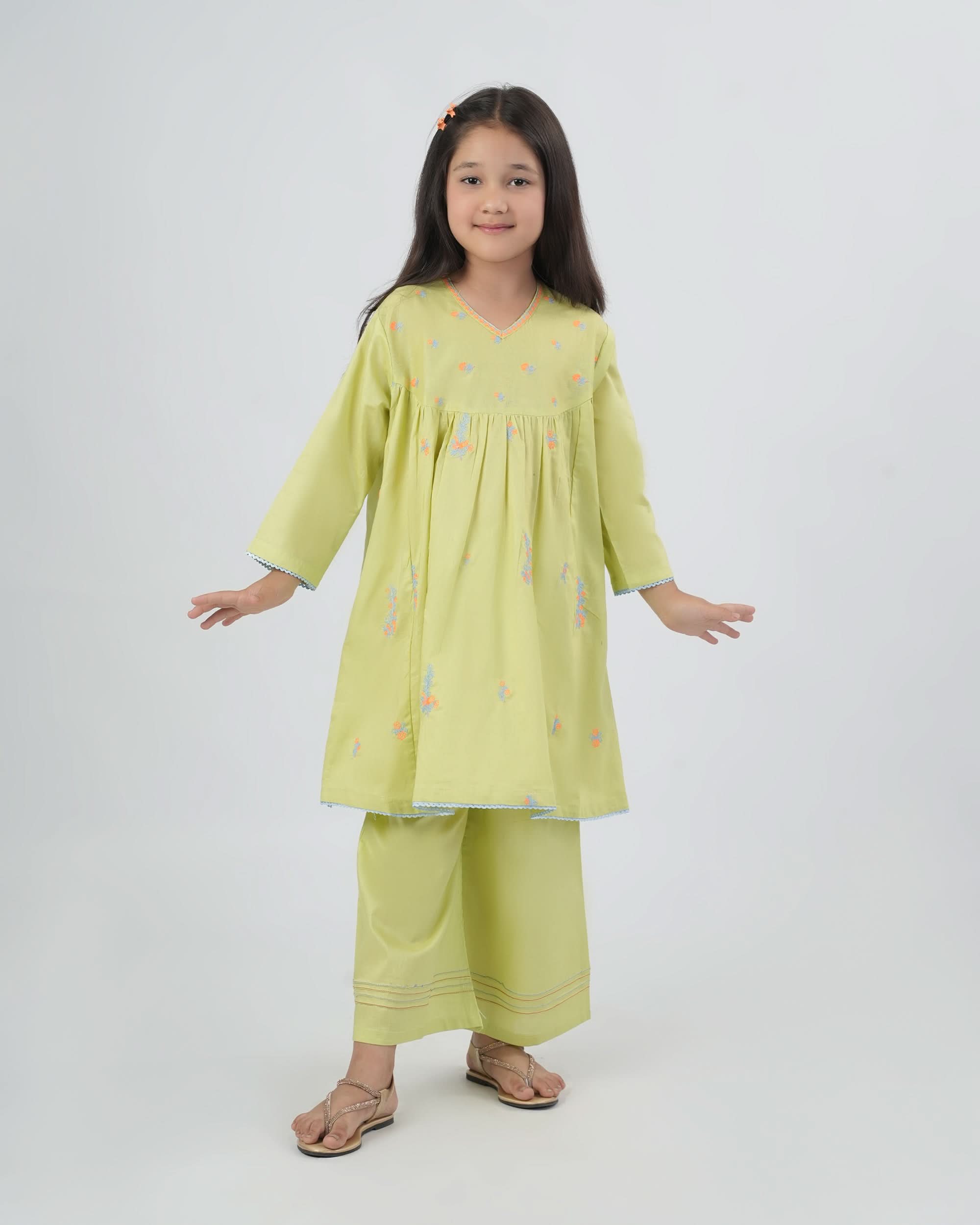 Girls Shalwar Kameez