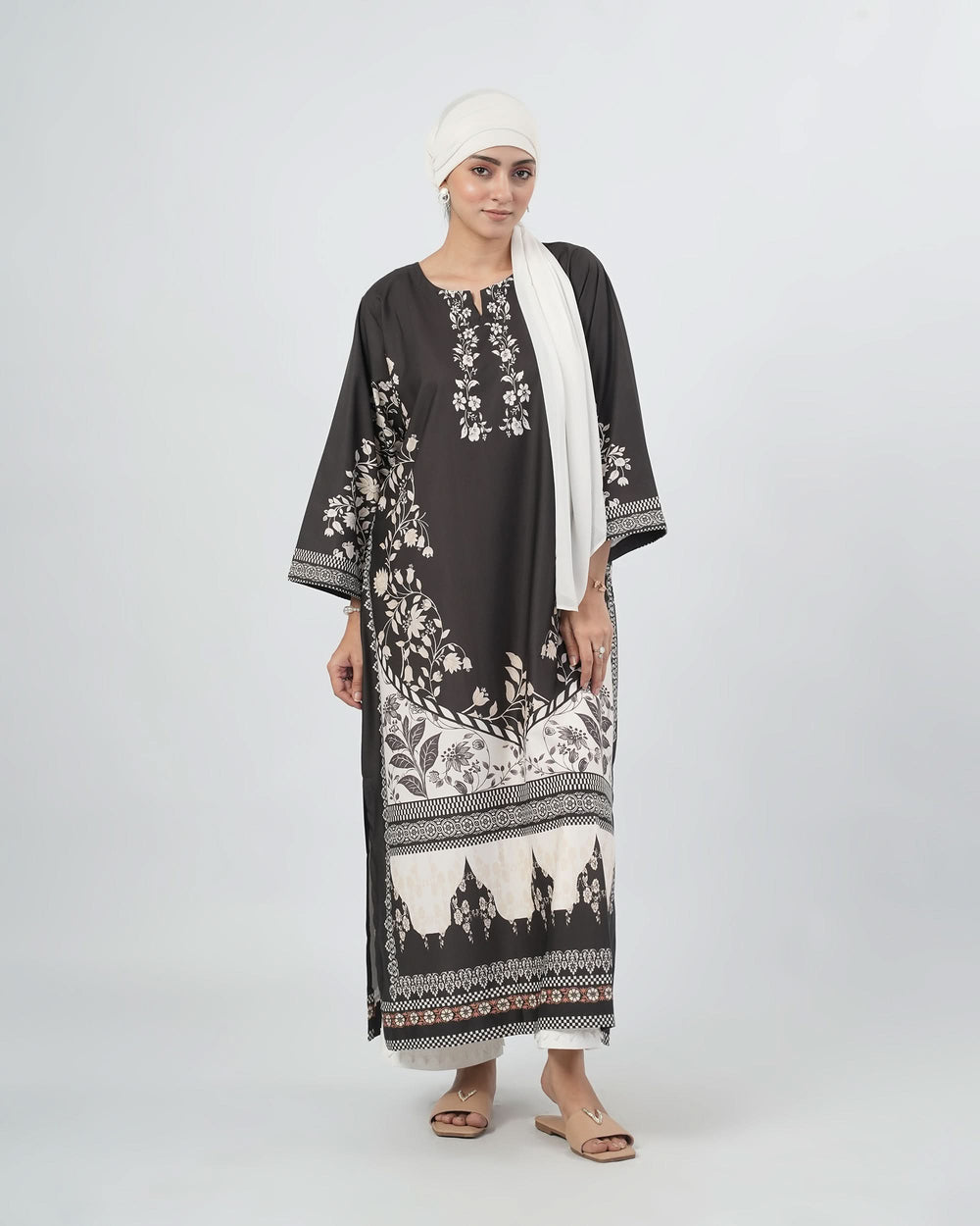 Valuables Women Silk Printed Kaftan