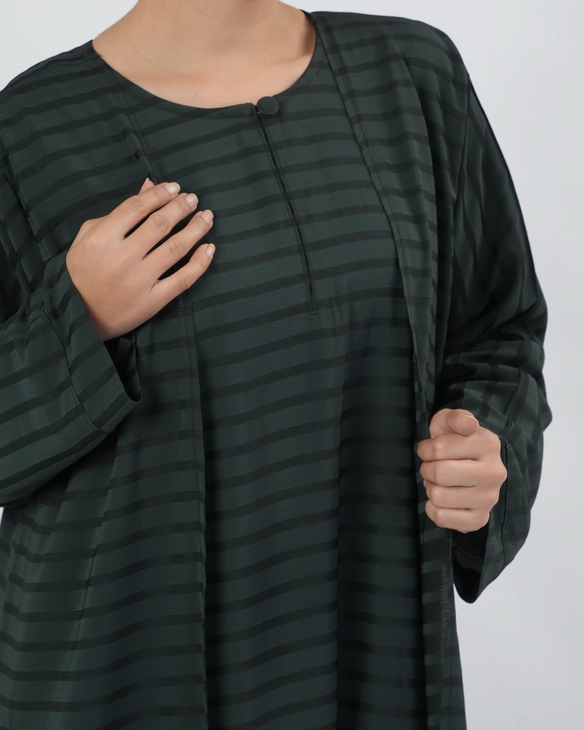 Eminent Women's Abaya