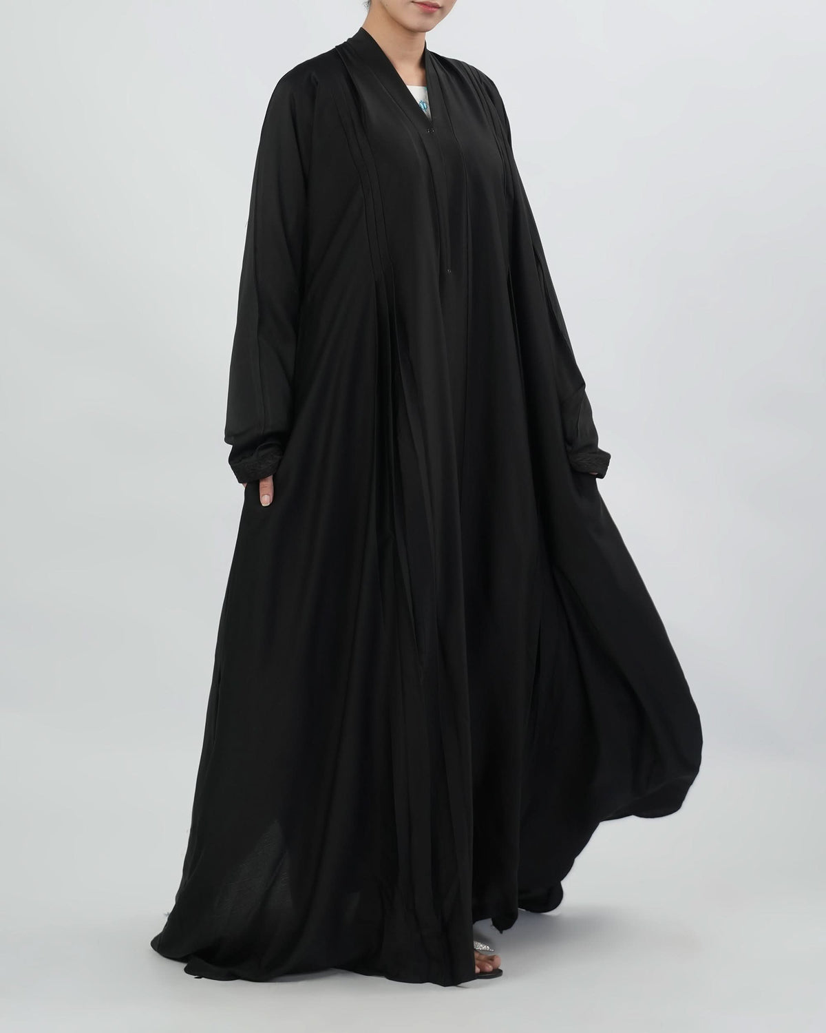 Eminent Women's Abaya