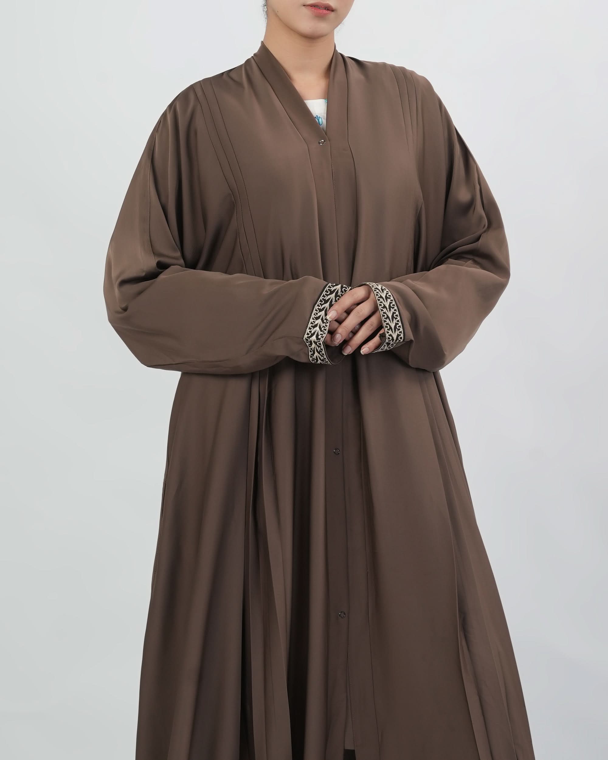 Eminent Women's Abaya