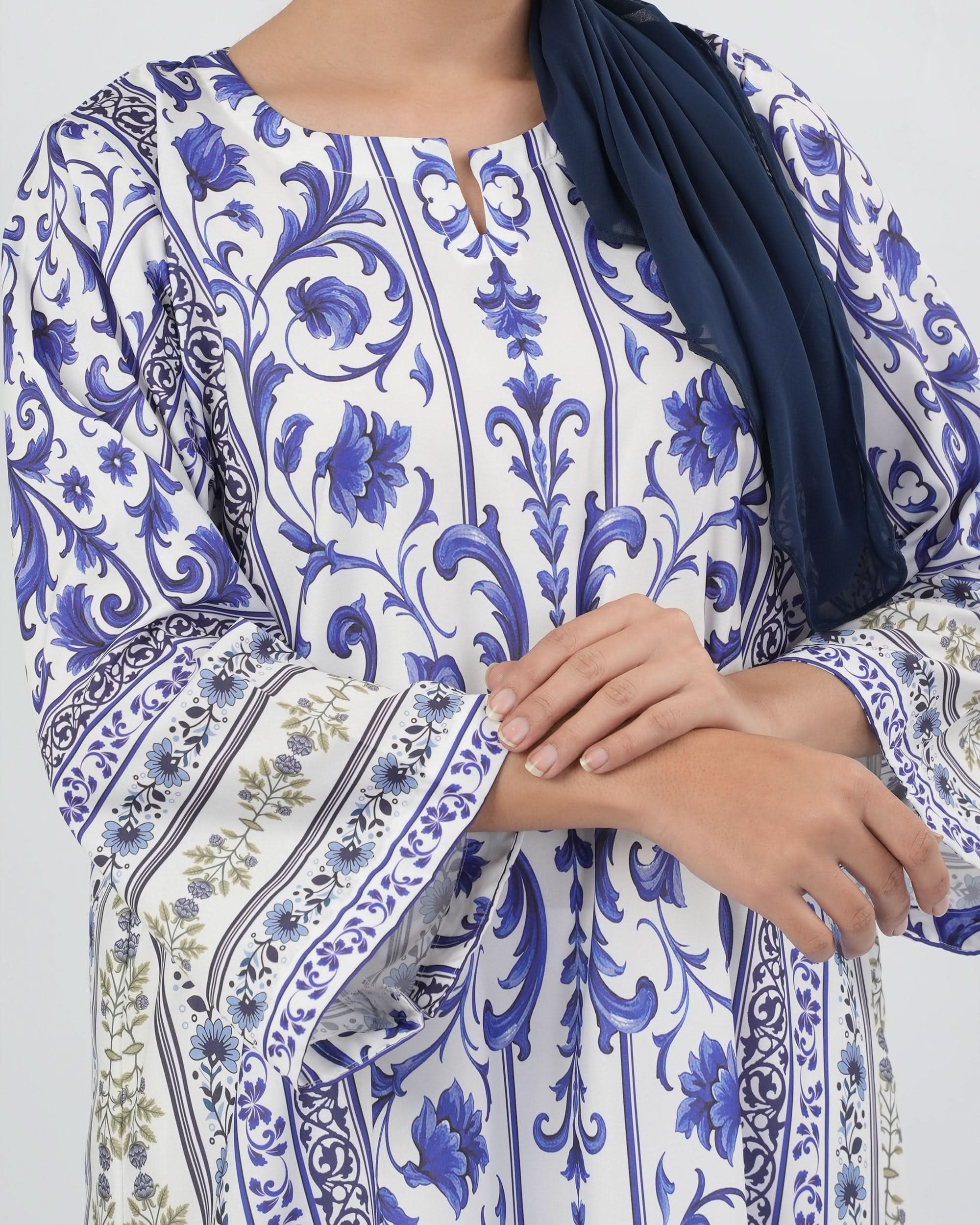 Valuables Women Silk Printed Kaftan