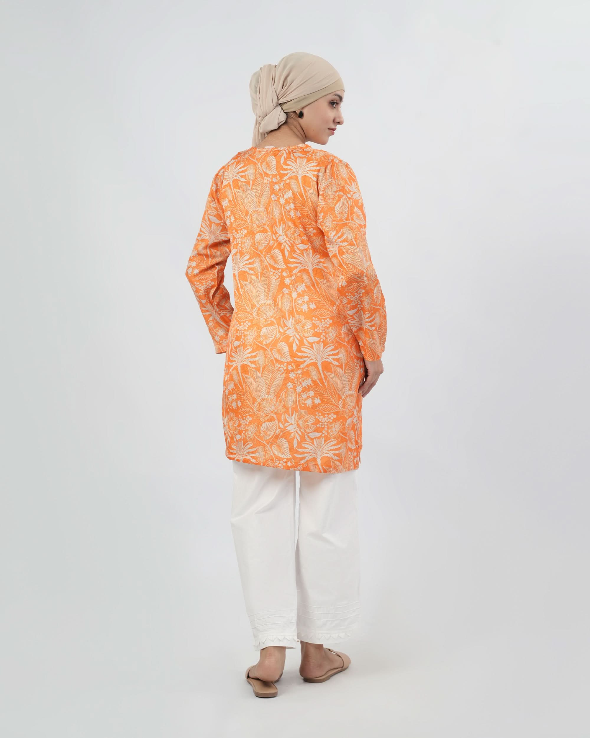 Valuables Women Printed Jacquard Kurti