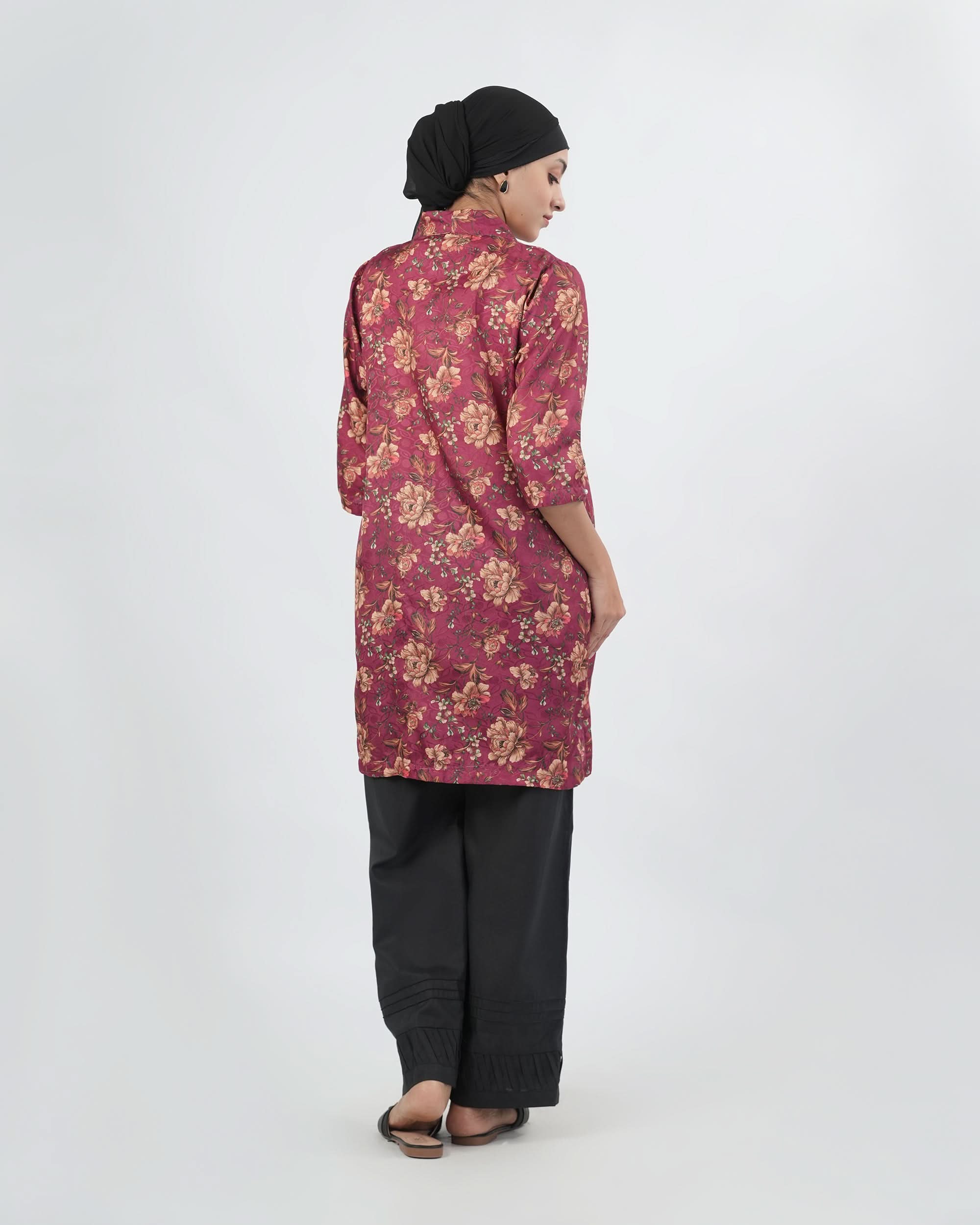 Valuables Women Printed Jacquard Kurti