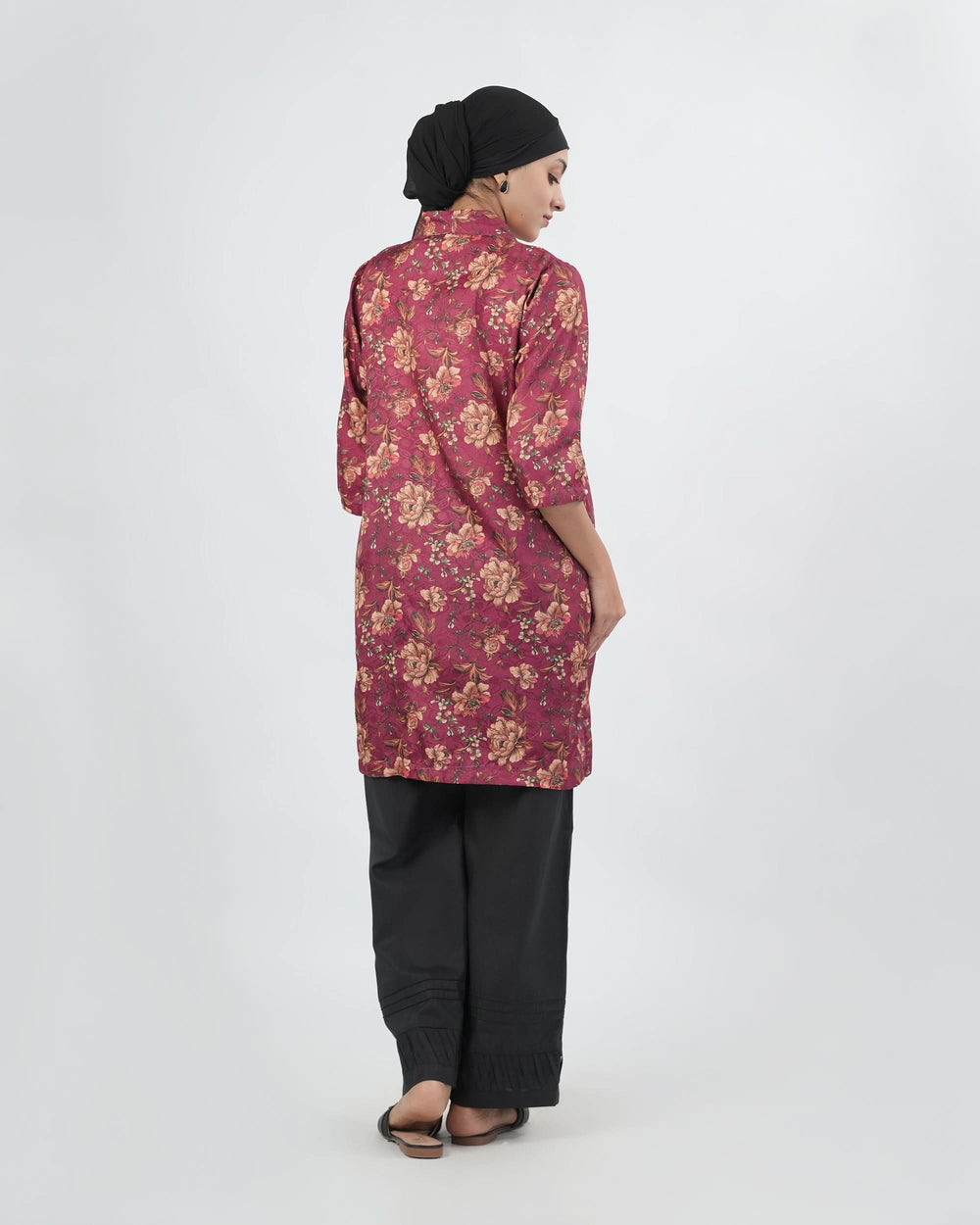 Valuables Women Printed Jacquard Kurti